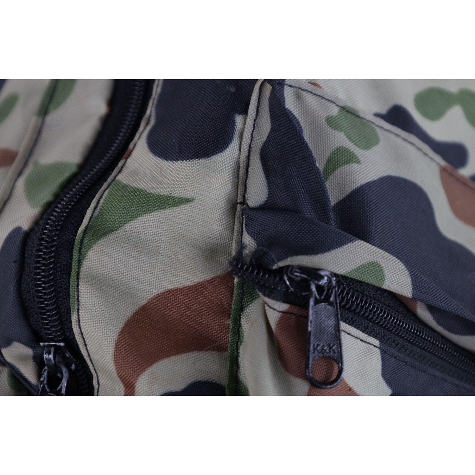 Vintage Vintage 80s 90s Streetwear Distressed Camouflage Backpack Size ONE SIZE - 5 Thumbnail