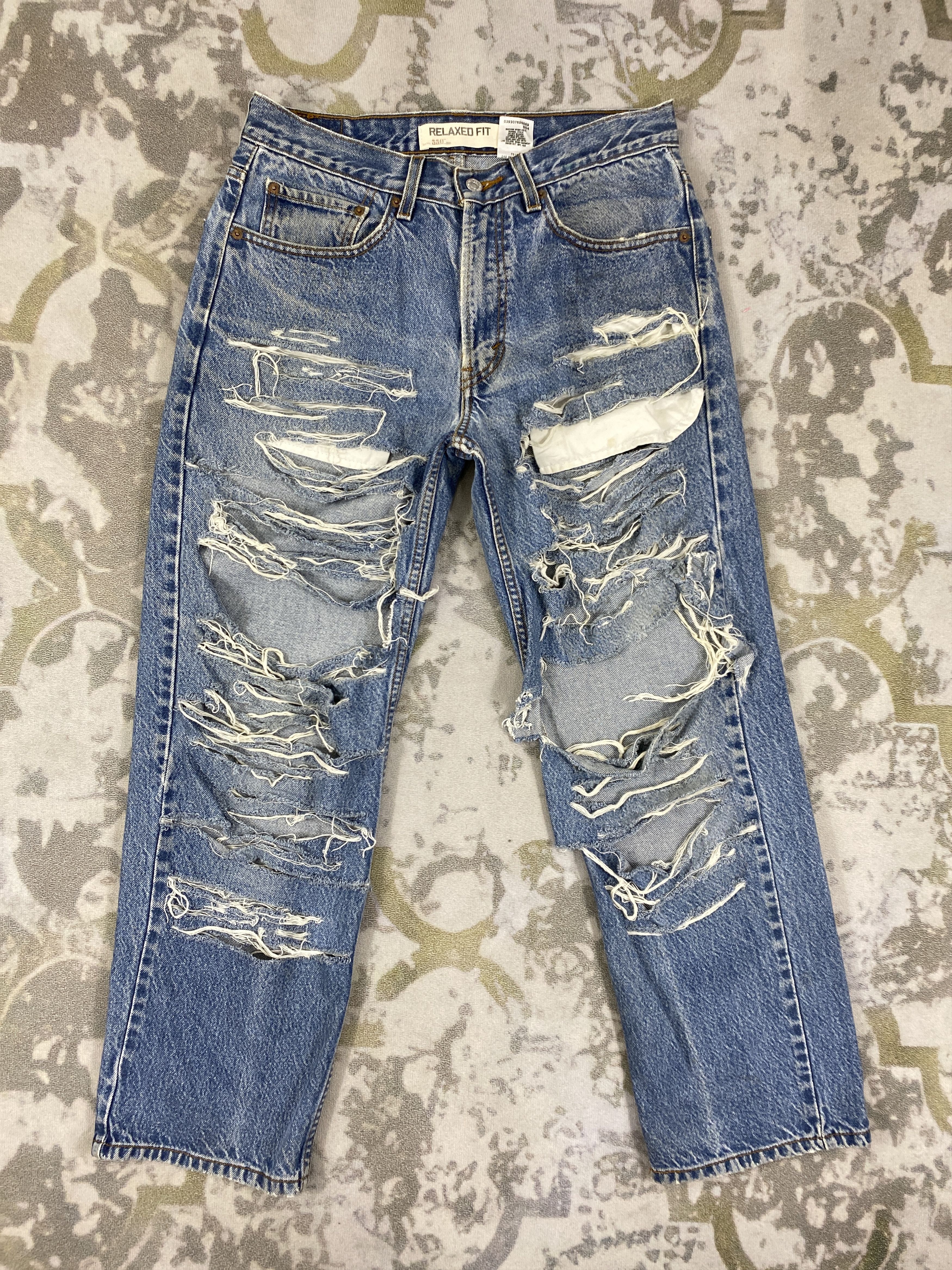 Levi's Ripped Blue Vintage Levis Jeans 32x28 - JN3057 Size US 32 / EU 48 - 1 Thumbnail