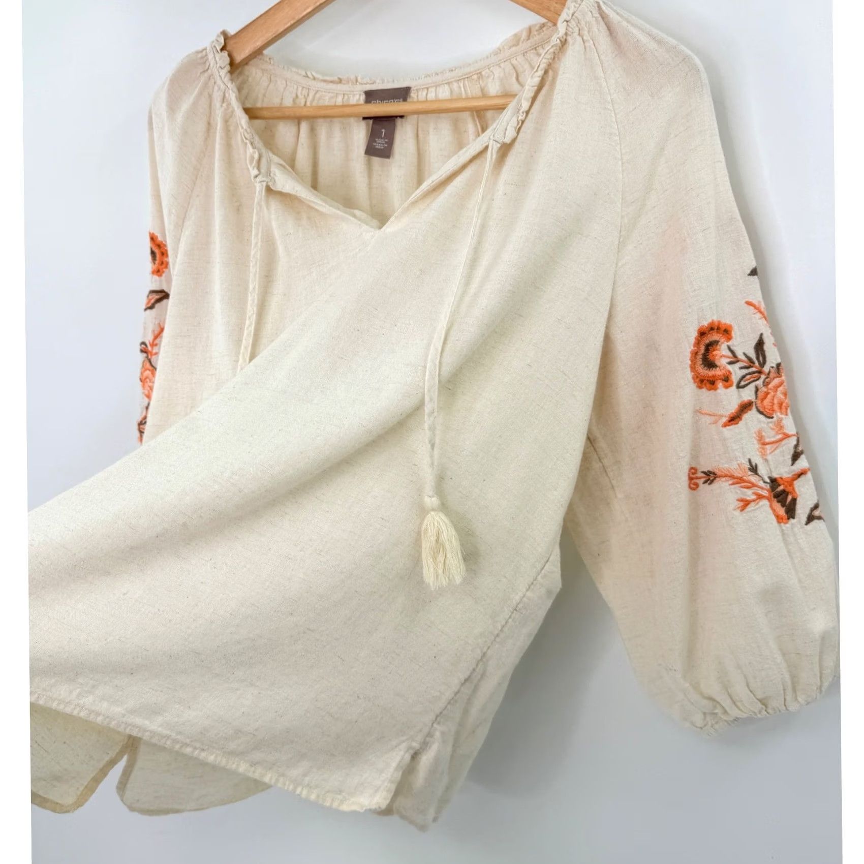 Vintage Chicos Beig*e?* Embroidered Floral Tassels V-Neck Boho Tunic Top Size 1 Women Shirt Size XS / US 0-2 / IT 36-38 - 4 Thumbnail