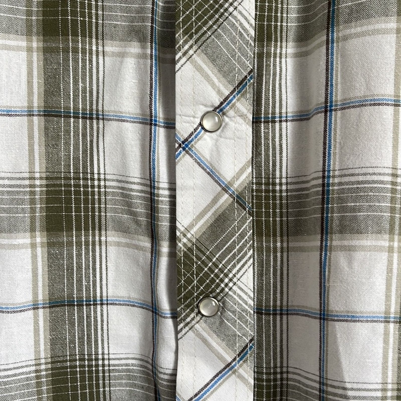 Wrangler Vintage Wrangler western rodeo cowboy plaid pearl snap shirt Size US M / EU 48-50 / 2 - 3 Thumbnail