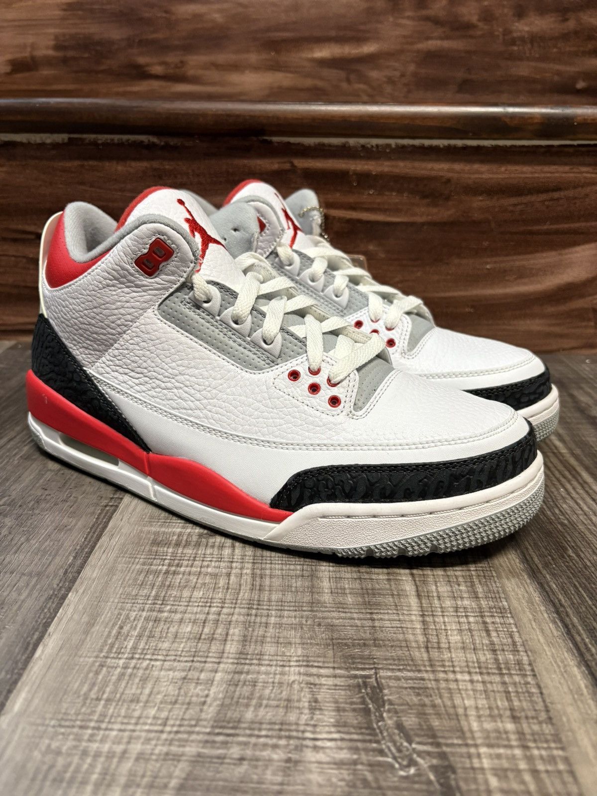 Jordan Brand Air Jordan 3 Retro Fire Red 2013 size 10 Size US 10 / EU 43 - 1 Thumbnail
