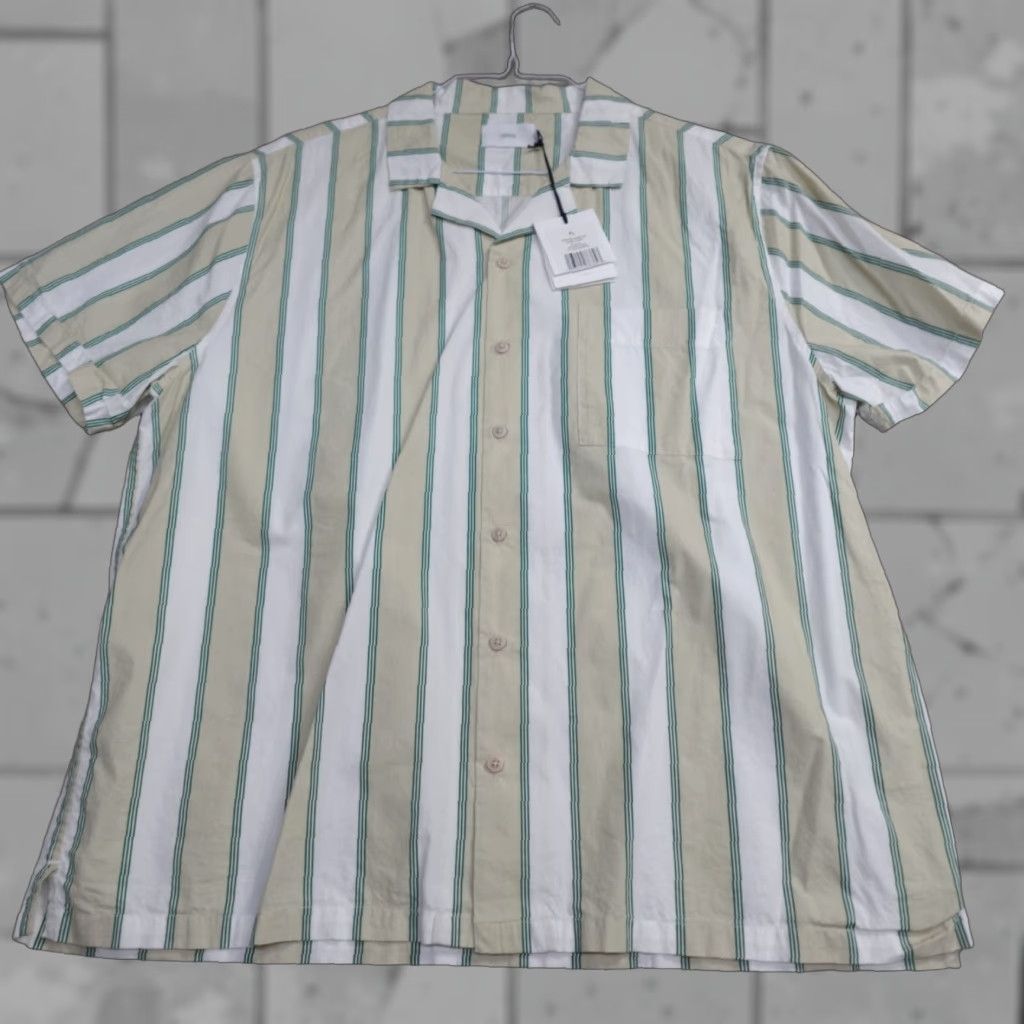 Onia Onia Camp Shirt XL White Beige Striped Short Sleeve Poplin NEW Shirt Men XL White Striped Poplin Button-Up Collared Casual Camp Shirt Size US XL / EU 56 / 4 - 1 Thumbnail