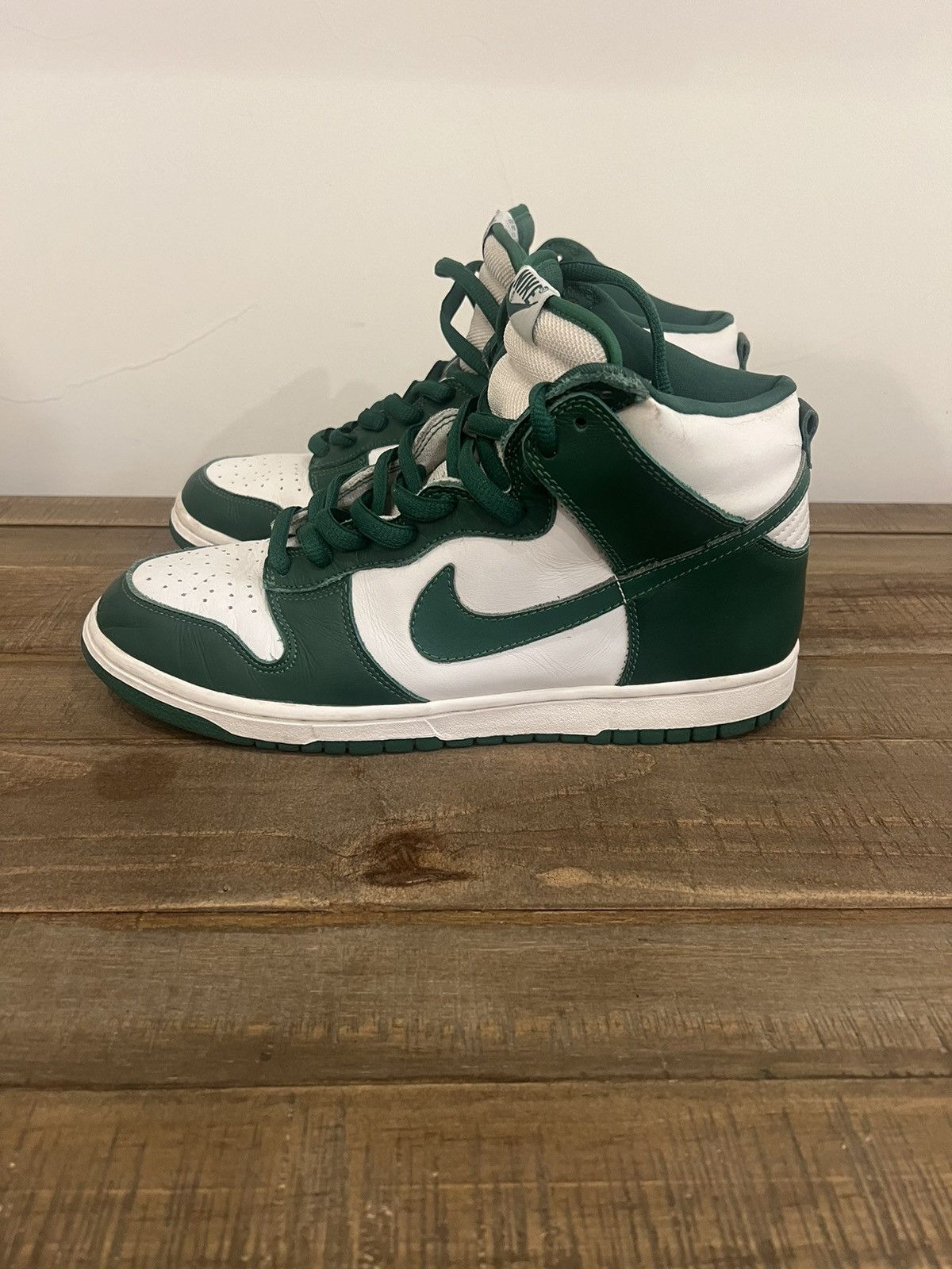 Nike 2003 Nike Dunk High Celtic Green Size US 9.5 / EU 42-43 - 3 Thumbnail