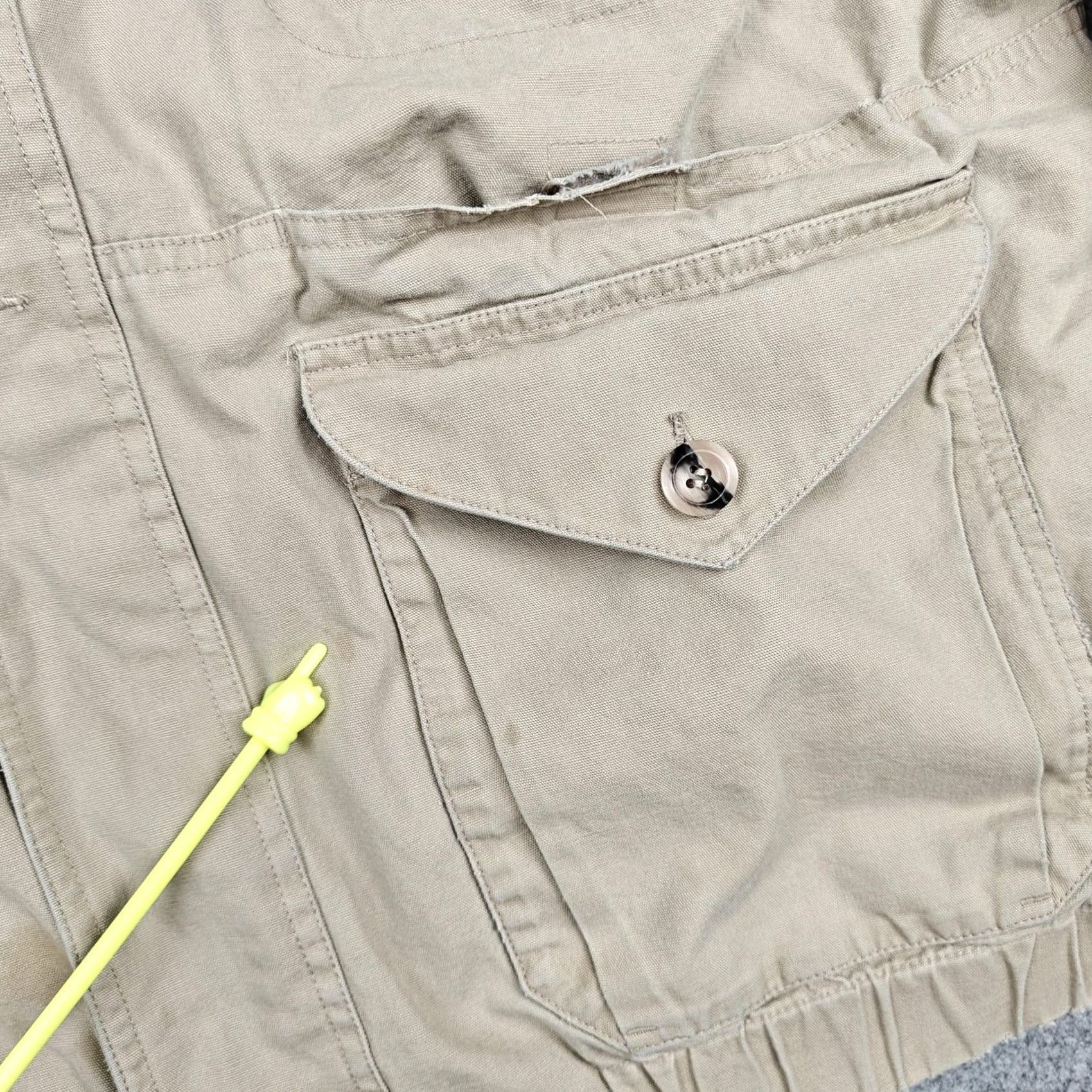 Eddie Bauer VINTAGE Eddie Bauer Jacket Mens Large Beige Canvas Map Lined Windbreaker Outdoor Jacket Size US L / EU 52-54 / 3 - 5 Thumbnail