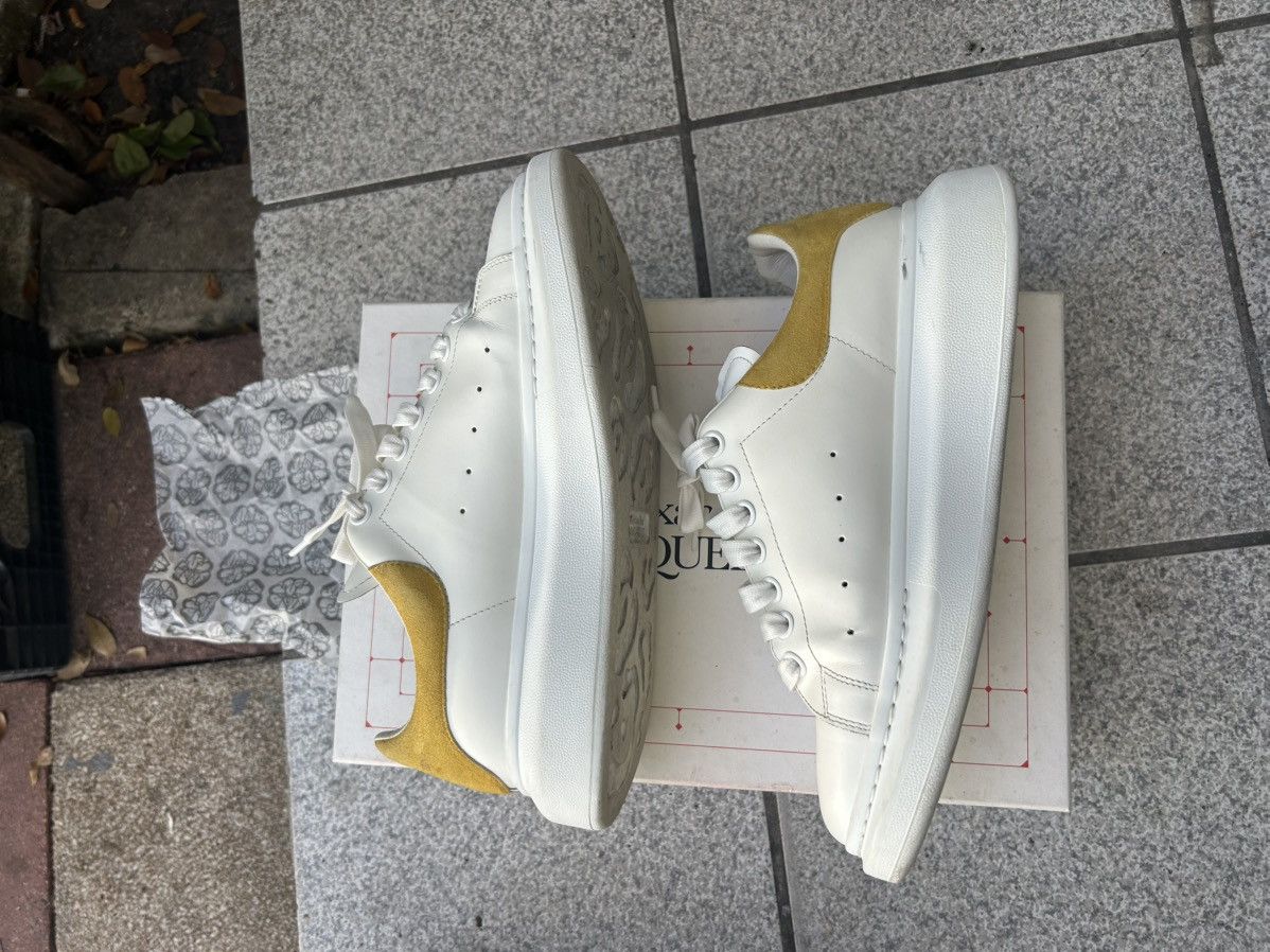 Alexander McQueen White Yellow Alexander McQueen Size US 9 / EU 42 - 2 Thumbnail