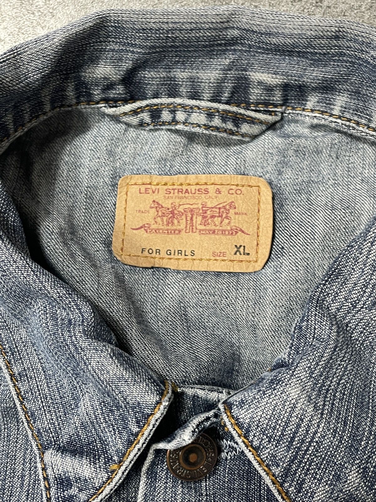 Levi's 🔥Offers🔥Levis Vintage Y2K Denim Jacket Solid Rare Size XS / US 0-2 / IT 36-38 - 4 Thumbnail