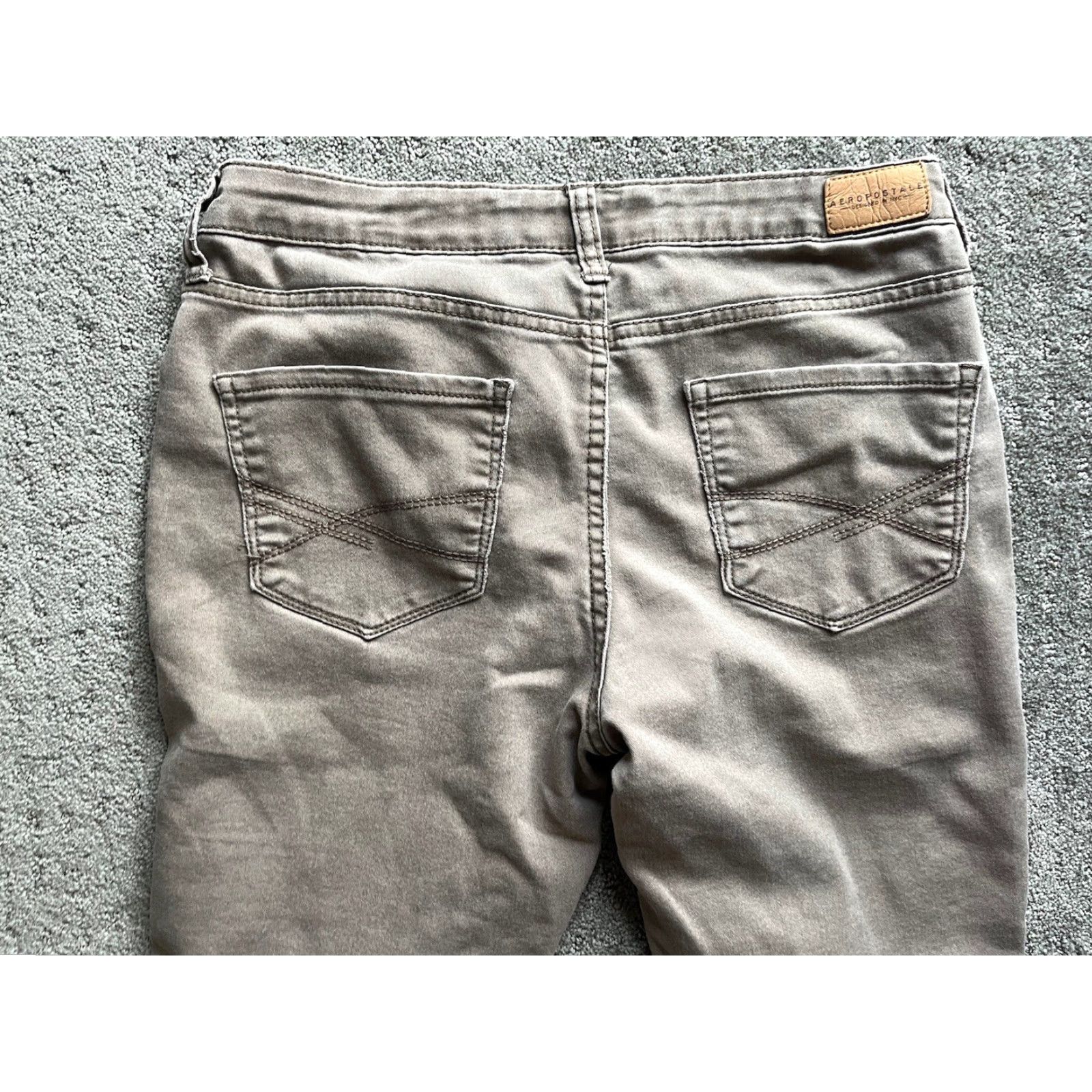 Aeropostale AEROPOSTALE Jeans Womens Size 4 Reg High Waist Jegging Brown, 5-Pocket Denim, Stretch, Light Wash, Regular Fit - Adult Women Size 27" / US 4 / IT 40 - 2 Thumbnail