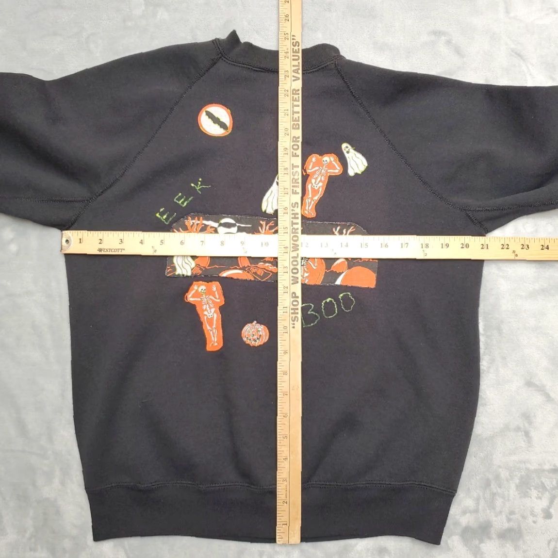 Vintage VINTAGE Halloween Sweatshirt Mens M Black Jack O Lantern Made in USA Retro Willow Bay Sweatshirt Pullover Crew Neck Cotton Blend Fleece Graphic Print Size US M / EU 48-50 / 2 - 8 Thumbnail