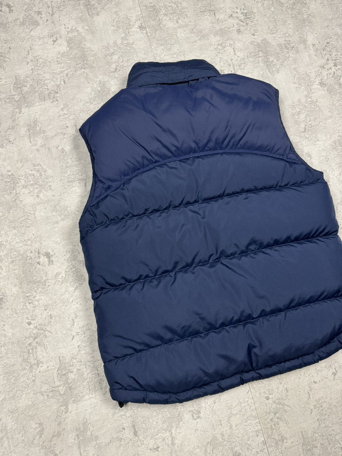 Nike Vintage Nike Y2K Puffer Down Vest Size S Size US S / EU 44-46 / 1 - 8 Thumbnail