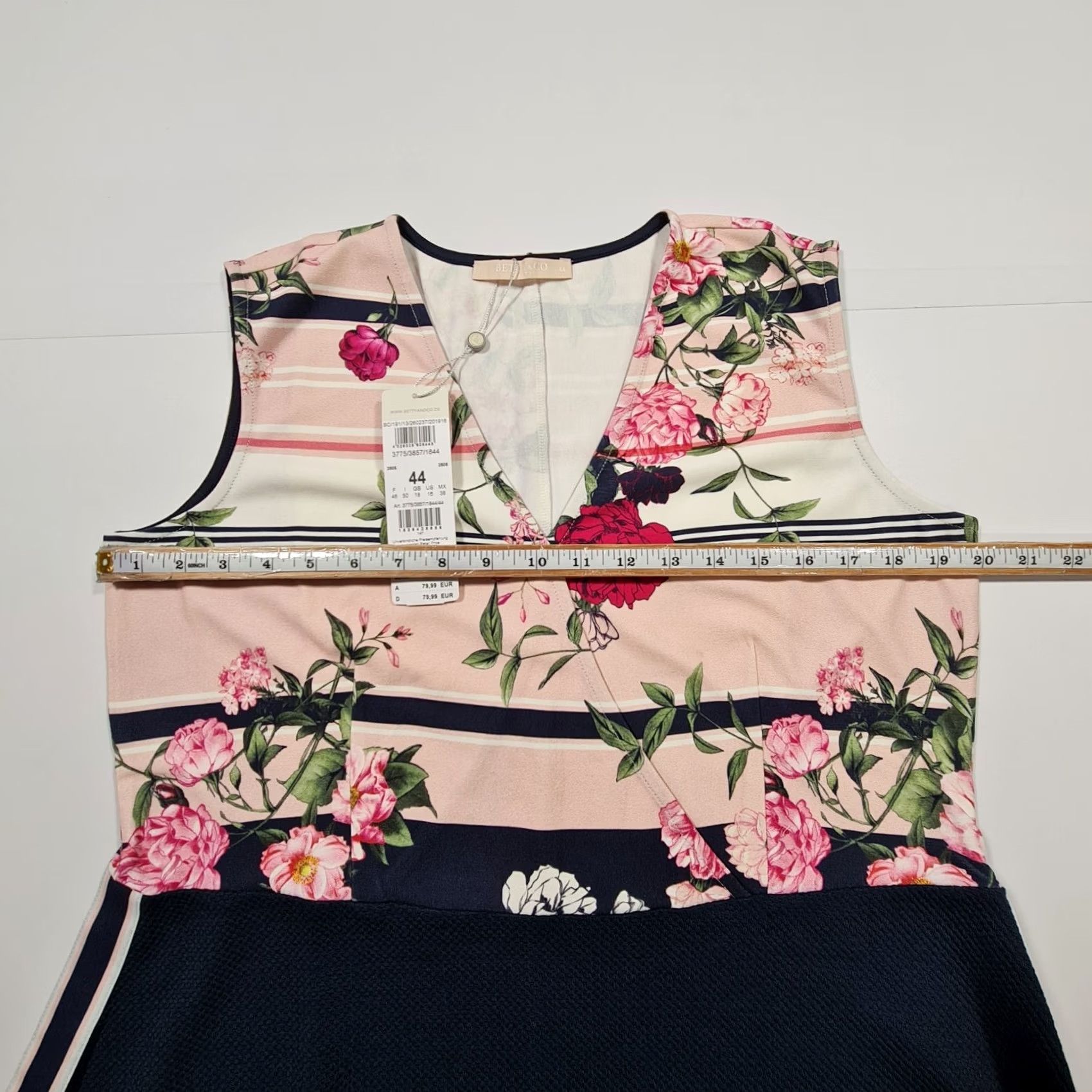CO Betty & Co Womens Dress Navy Blue Floral Sleeveless Knee Length V-Neck 18 Regular Women’s Dress Size XXL / US 16-18 / IT 52-54 - 5 Thumbnail