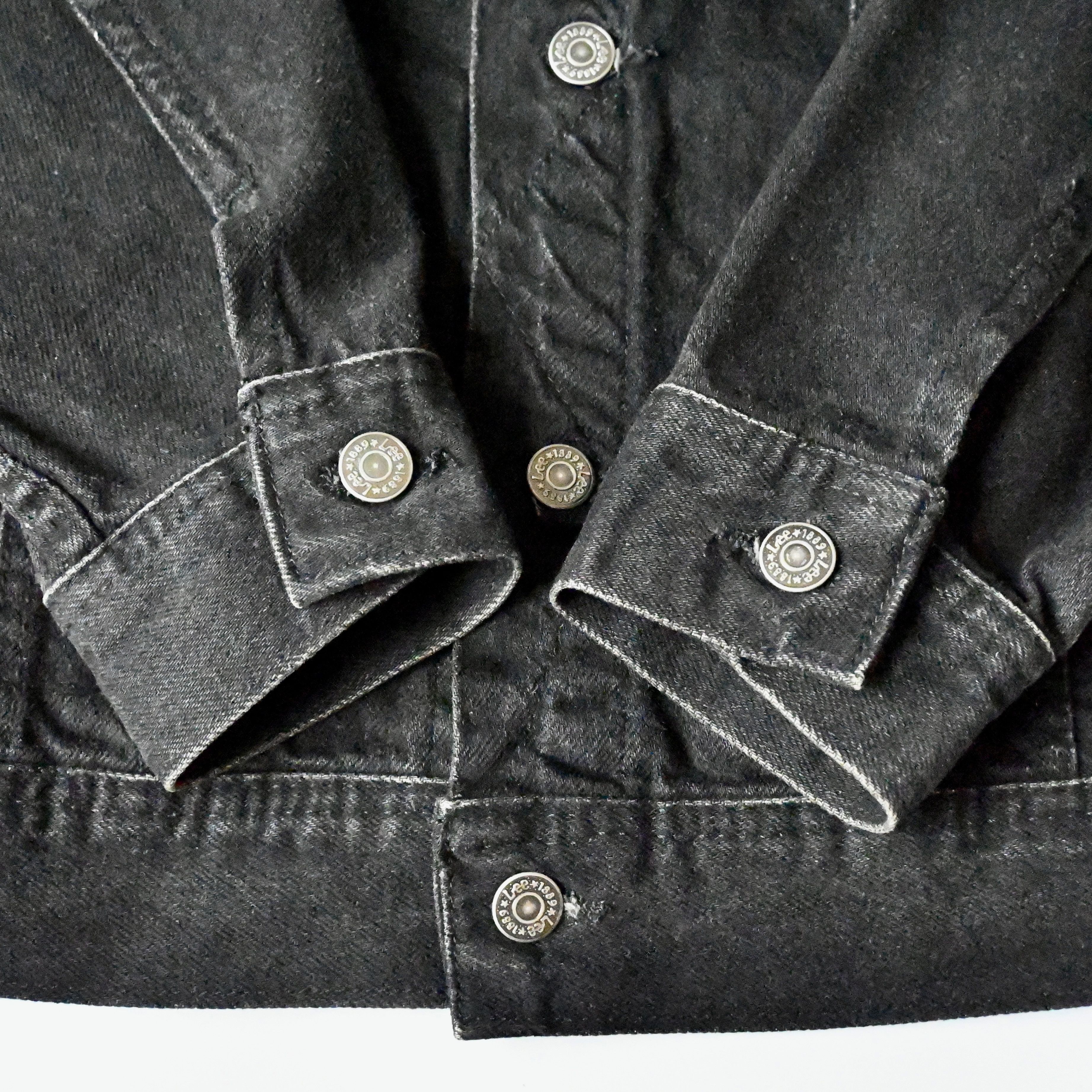 Disney Vtg Lee x Beauty and the Beast black denim trucker jacket Size US S / EU 44-46 / 1 - 12 Thumbnail