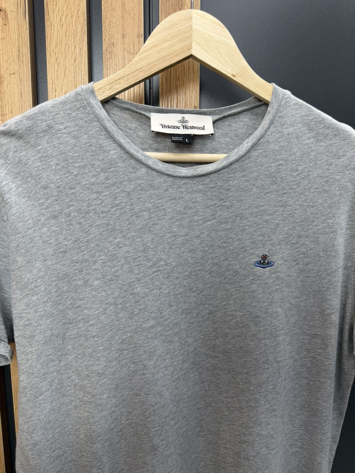 Vivienne Westwood Vivienne Westwood Orb Embroidered T-Shirt Grey Size L Size US L / EU 52-54 / 3 - 2 Thumbnail