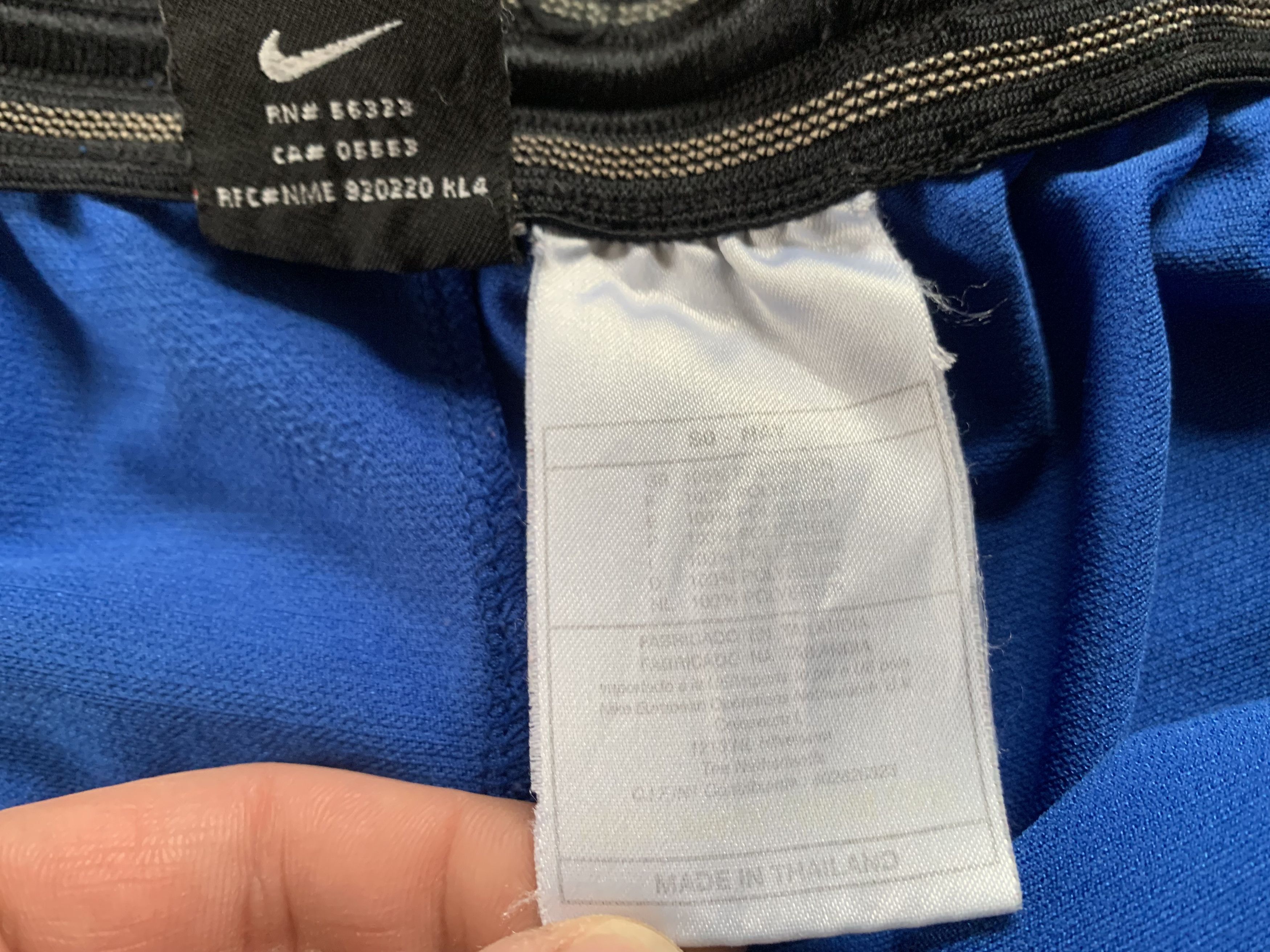 Nike Vintage Nike Team Blue Athletic Shorts Size US 34 / EU 50 - 9 Thumbnail