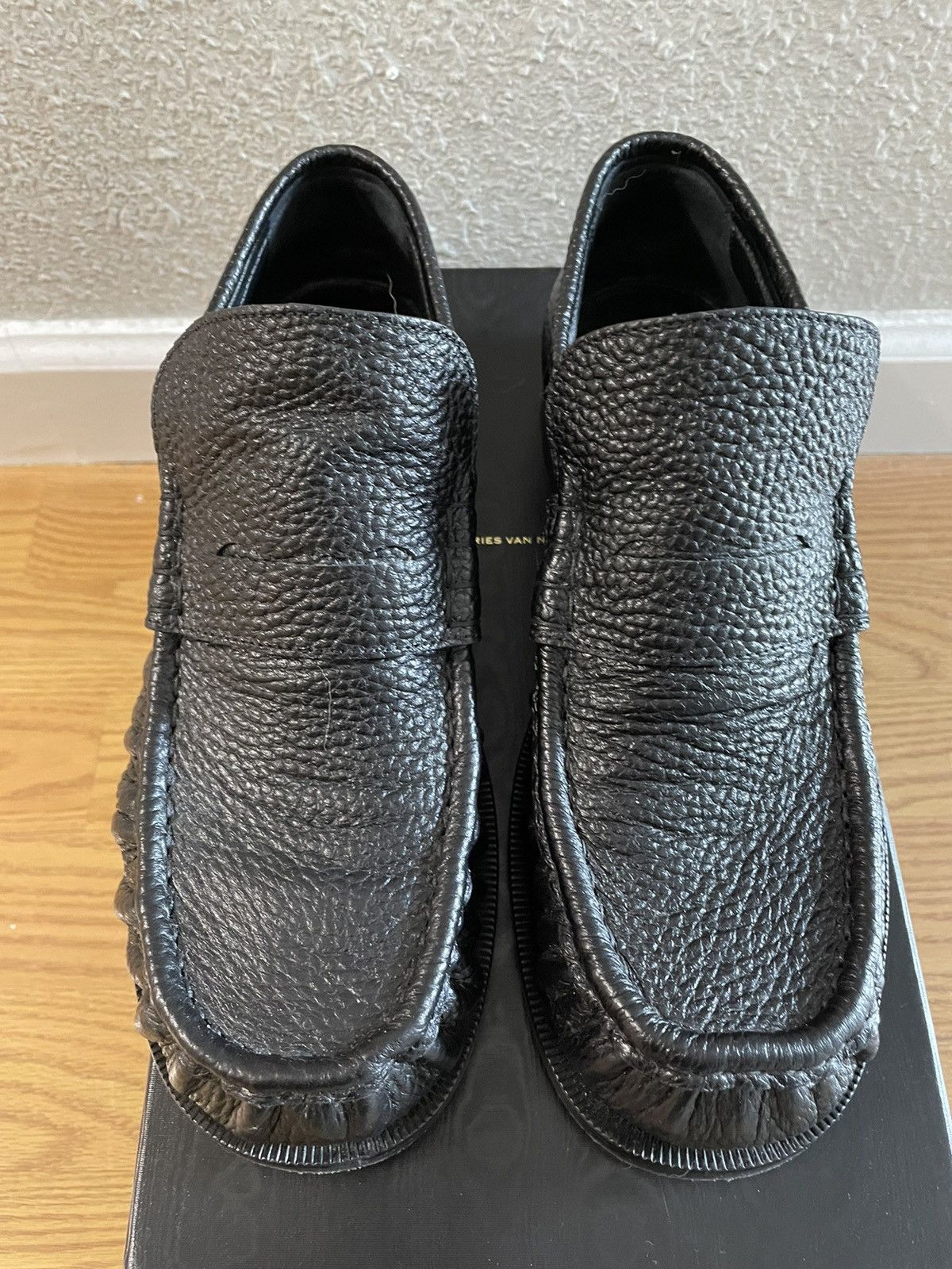 Dries Van Noten Dries Van Noten Grained Leather Ruched Loafers sz 40 Size US 7 / EU 40 - 2 Thumbnail