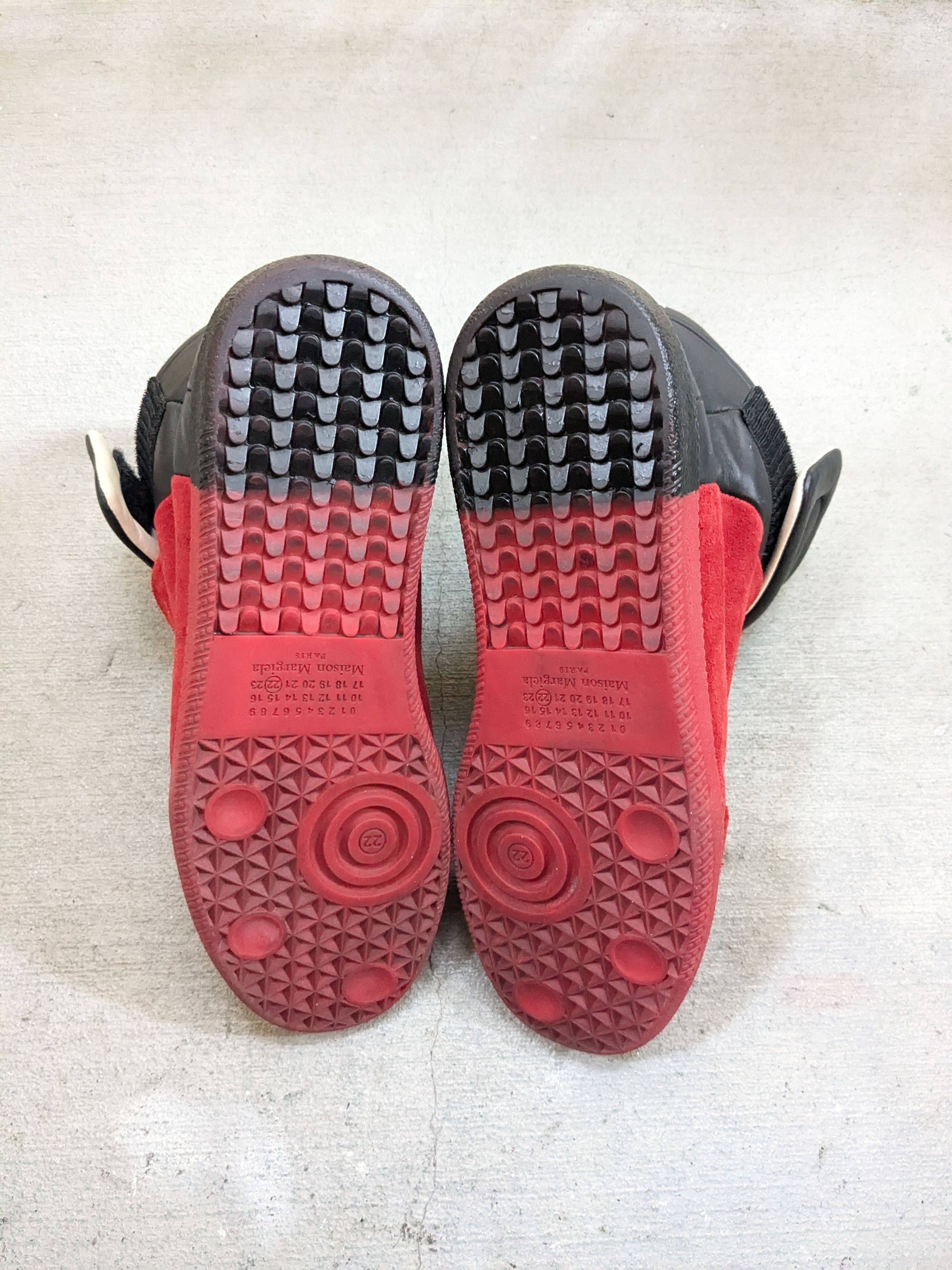 Maison Margiela Maison Margiela Future High Tops Red Black 8 41 Suede Size US 8 / EU 41 - 13 Thumbnail