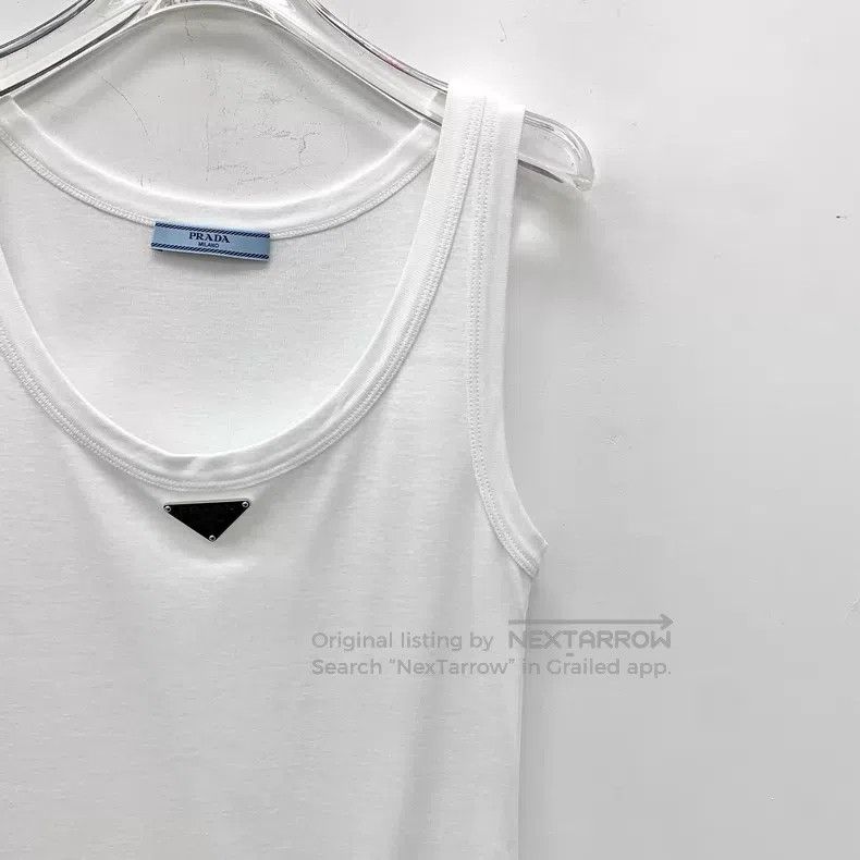 Prada Prada 23 white triangle cotton round-neck short-sleeved kn Size XS / US 0-2 / IT 36-38 - 3 Thumbnail
