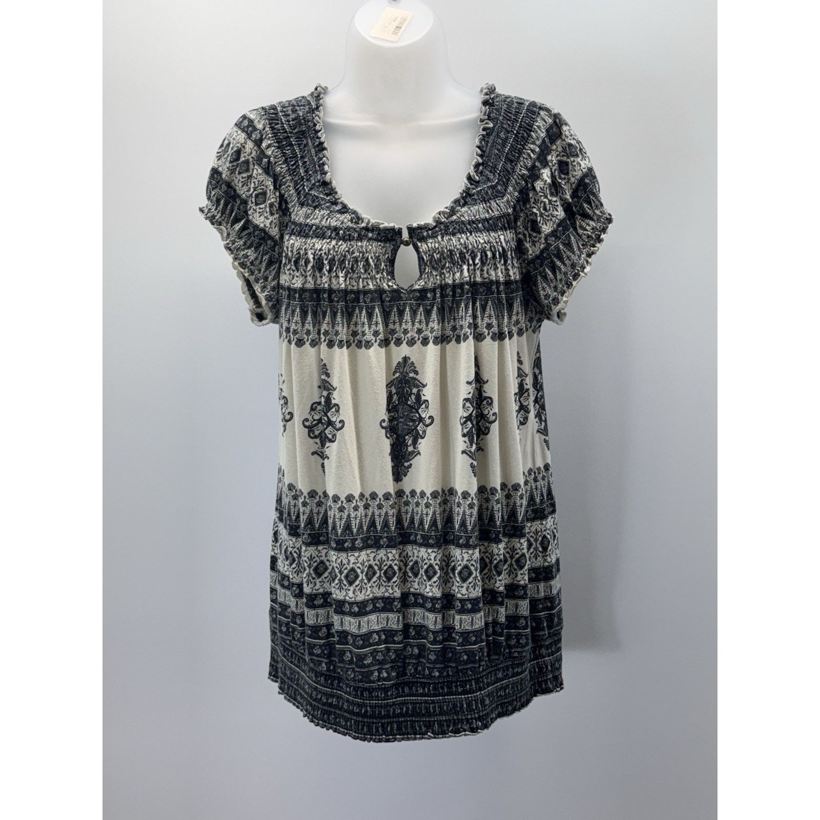 Other Cato Women’s Top Blouse Size 18/20 Black Short Sleeve Size XXL / US 16-18 / IT 52-54 - 1 Thumbnail