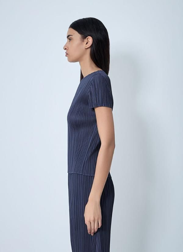 Japanese Brand Pleats Please Issey Miyake Pleastme Cut and Sew T-Shirt Size S / US 4 / IT 40 - 2 Thumbnail