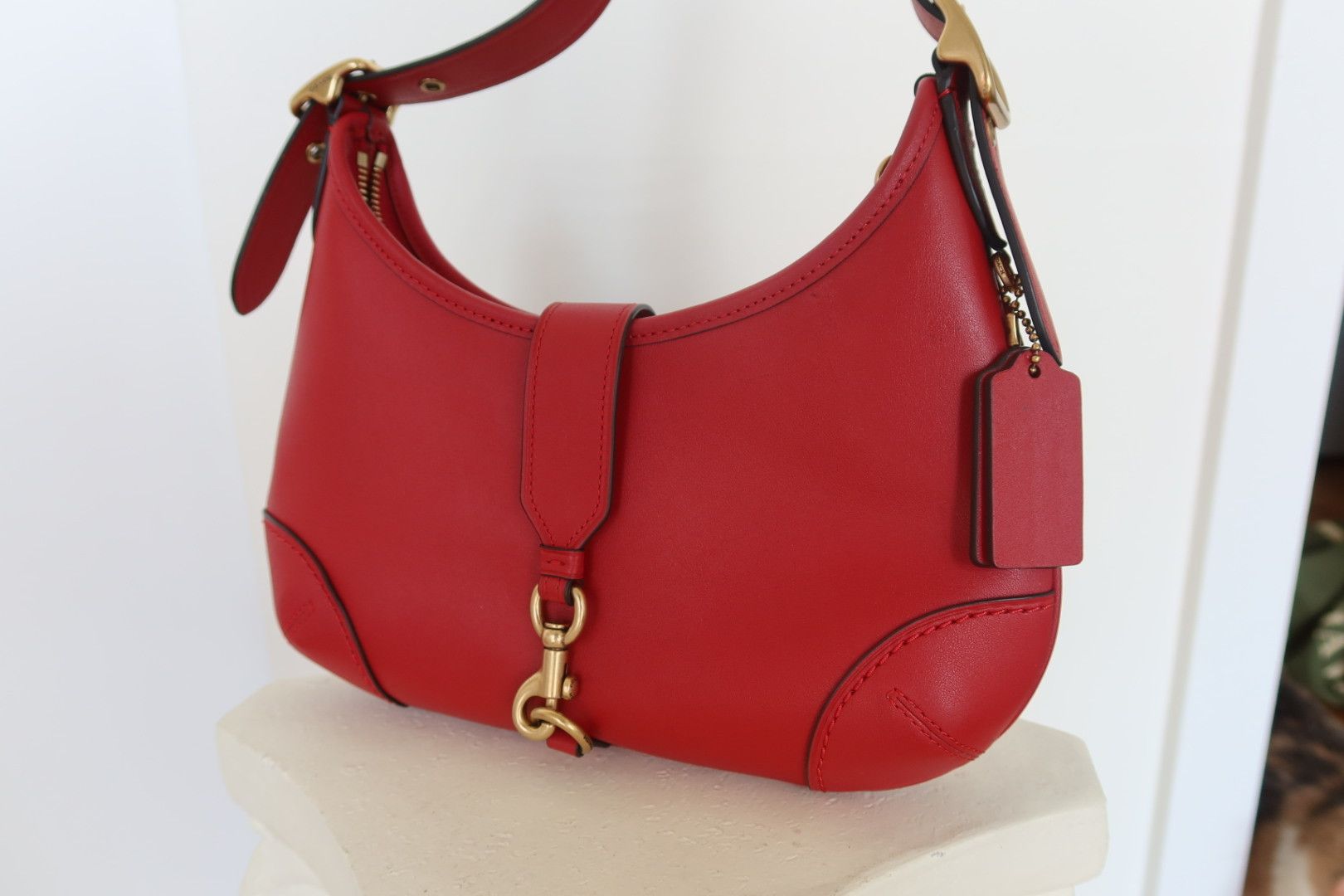 Coach Coach Hampton Hobo Bag in Ruby Red Size ONE SIZE - 1 Thumbnail