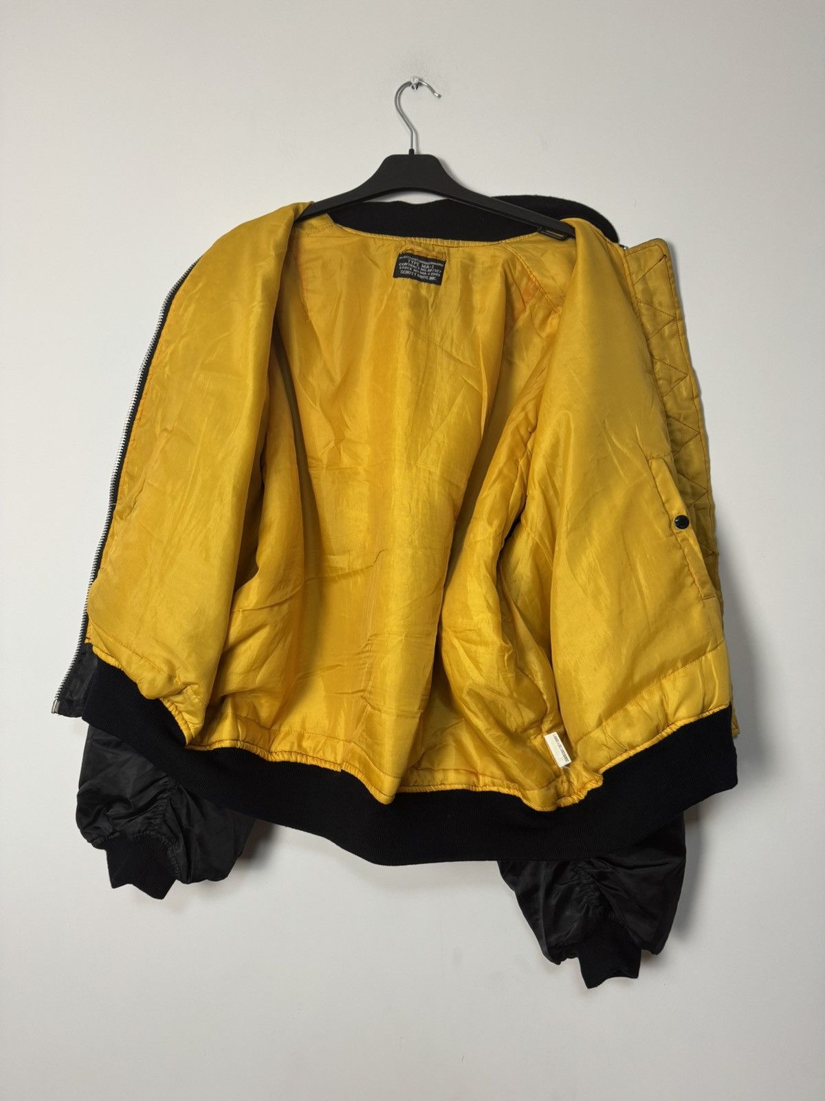 Schott 90s Vintage Schott MA-1 Bomber Jacket oversized Avant-Garde Size US L / EU 52-54 / 3 - 9 Thumbnail