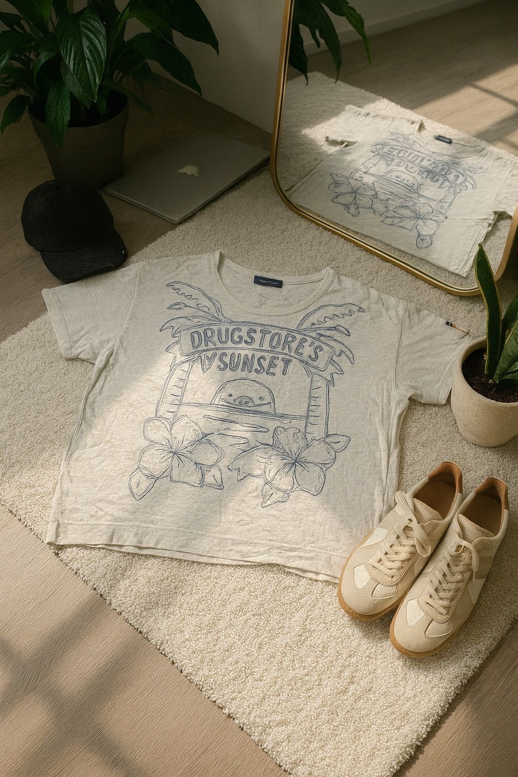Japanese Brand VINTAGE DRUG STORE SUNSET TSHIRT Size US XL / EU 56 / 4 - 1 Thumbnail