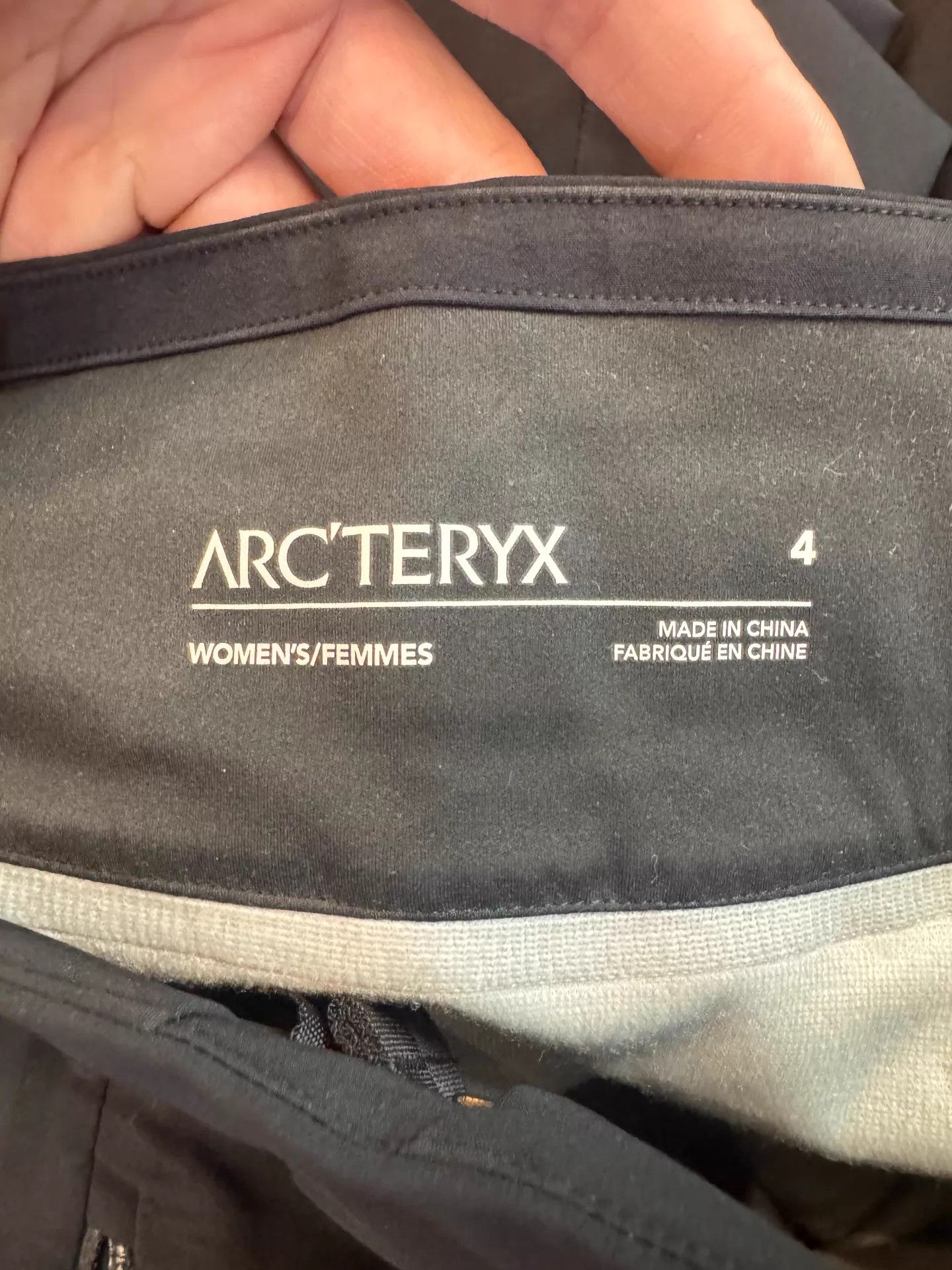 Arc'teryx Arcteryx ANDESSA Gore-Tex Insulated Ski Women's Black 4 Size 27" / US 4 / IT 40 - 5 Thumbnail