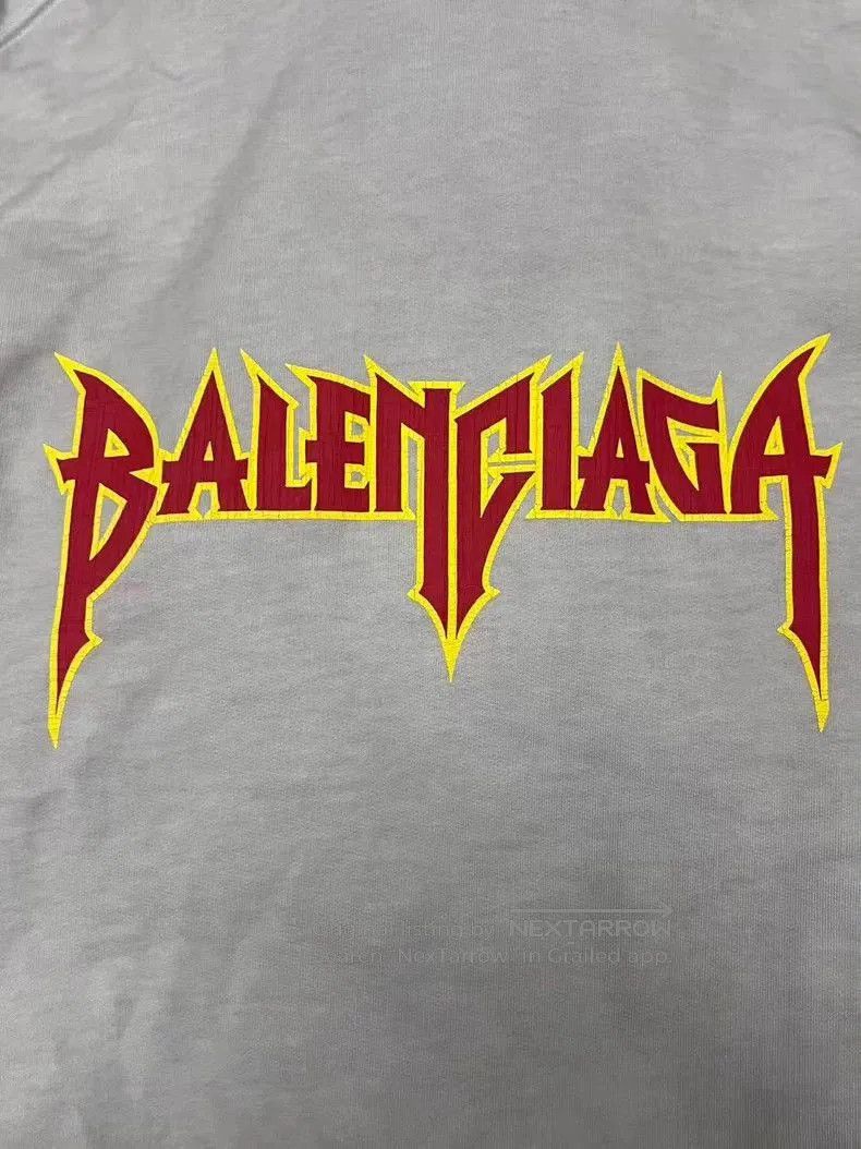 Balenciaga Balenciaga Logo Print Hooded Sweatshirt. Size US S / EU 44-46 / 1 - 3 Thumbnail