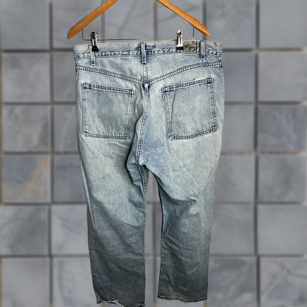 Levi's VINTAGE Levi's Silvertab Jeans Light Wash Straight 34 Men's Denim 8/10 Distressed Pockets USA 2040 29in Inseam Size US 34 / EU 50 - 1 Thumbnail