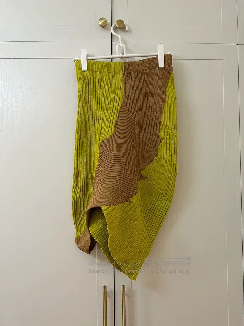 Issey Miyake Issey Miyake Double Knit Series Skirt Yellow Beige Size 25" / US 0 / IT 36 - 6 Thumbnail