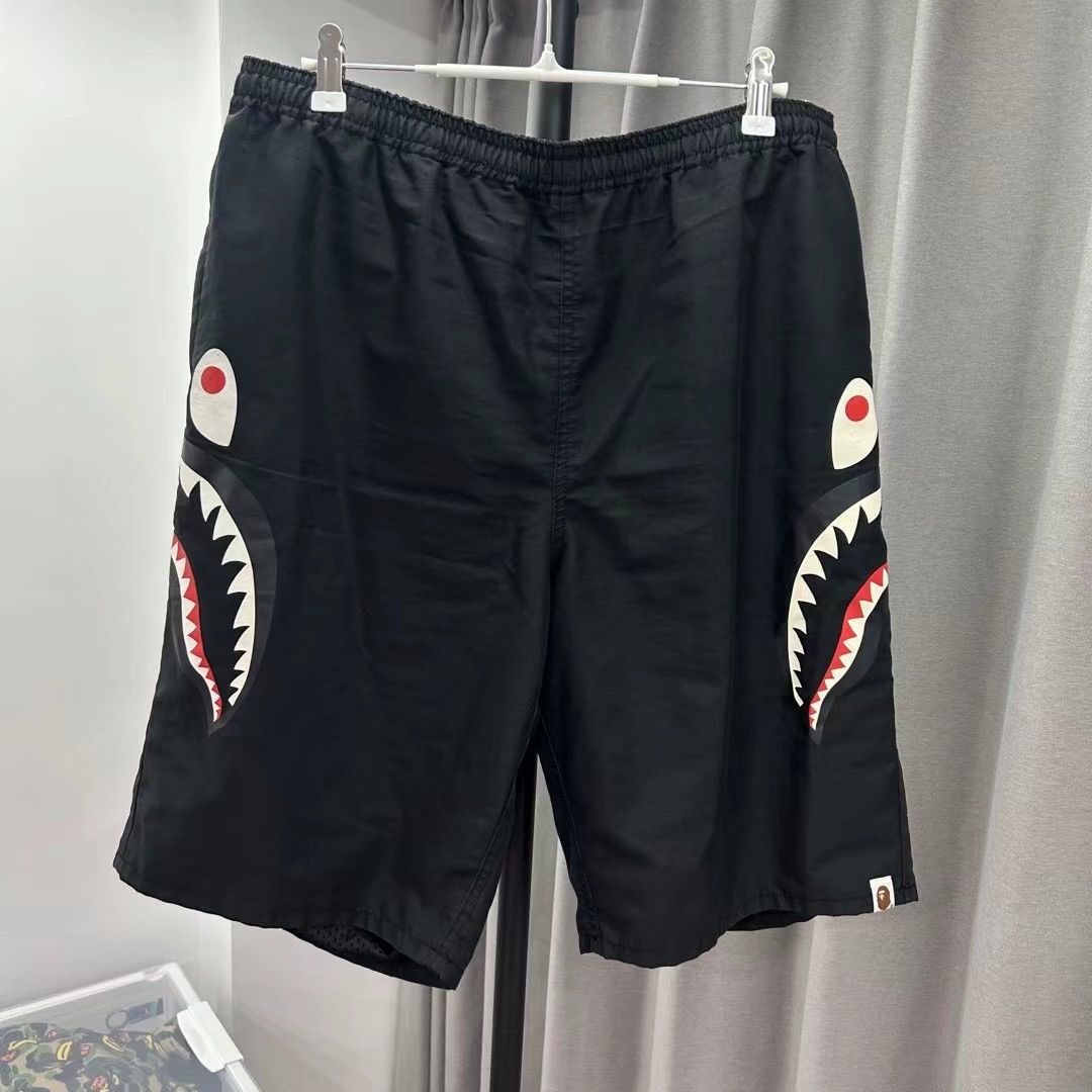 Bape BAPE SHARK SHORTS Size US 36 / EU 52 - 1 Thumbnail