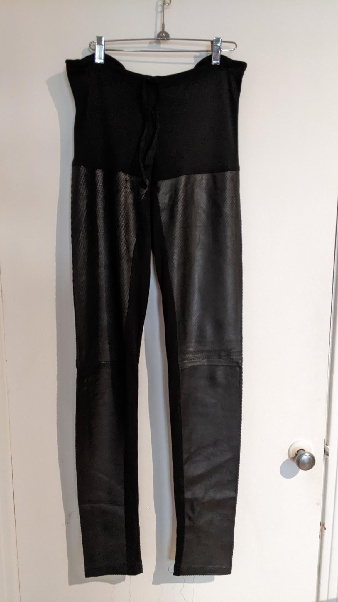 Ann Demeulemeester black pants leggings snake pattern Size 27" / US 4 / IT 40 - 6 Thumbnail