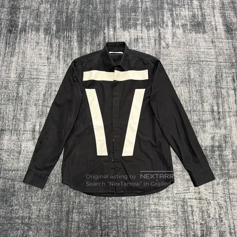Givenchy Givenchy Black Shirt Size XS / US 0-2 / IT 36-38 - 1 Thumbnail