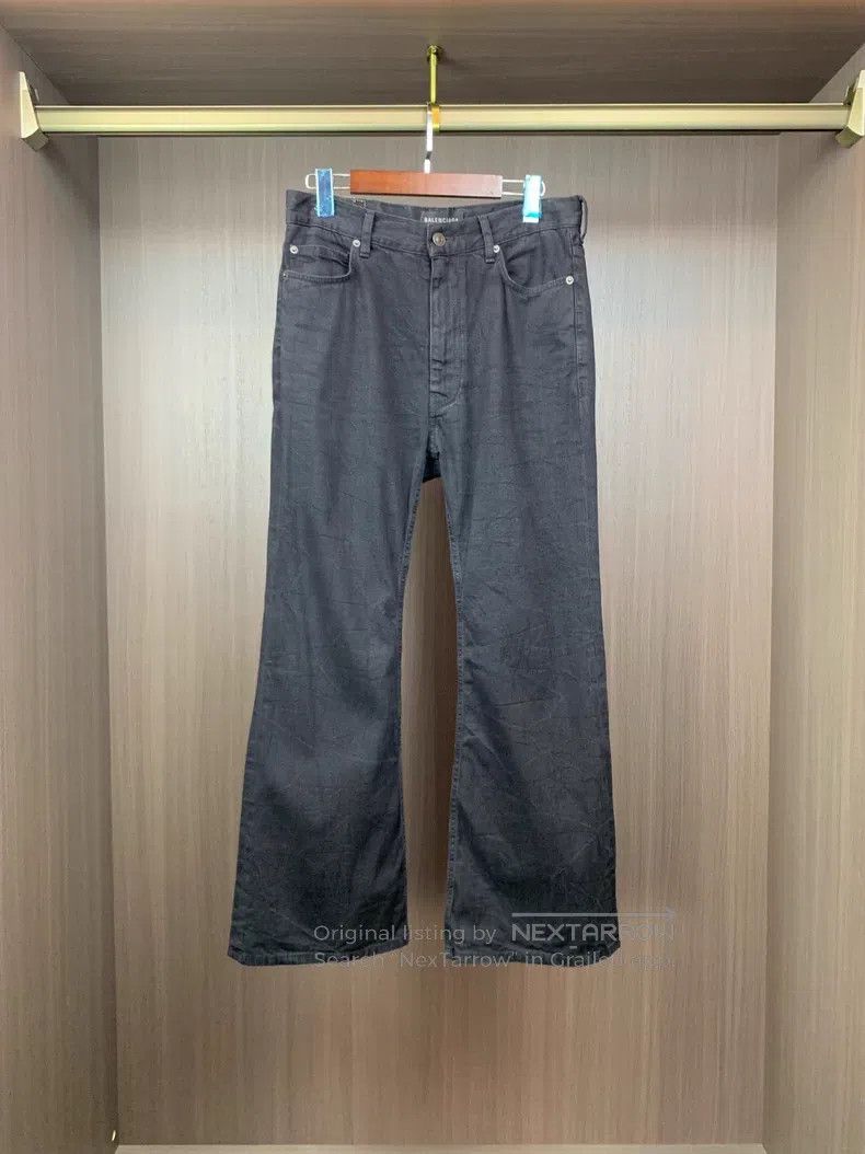 Balenciaga Balenciaga size M Slightly Flared Jeans Size US 27 - 1 Thumbnail