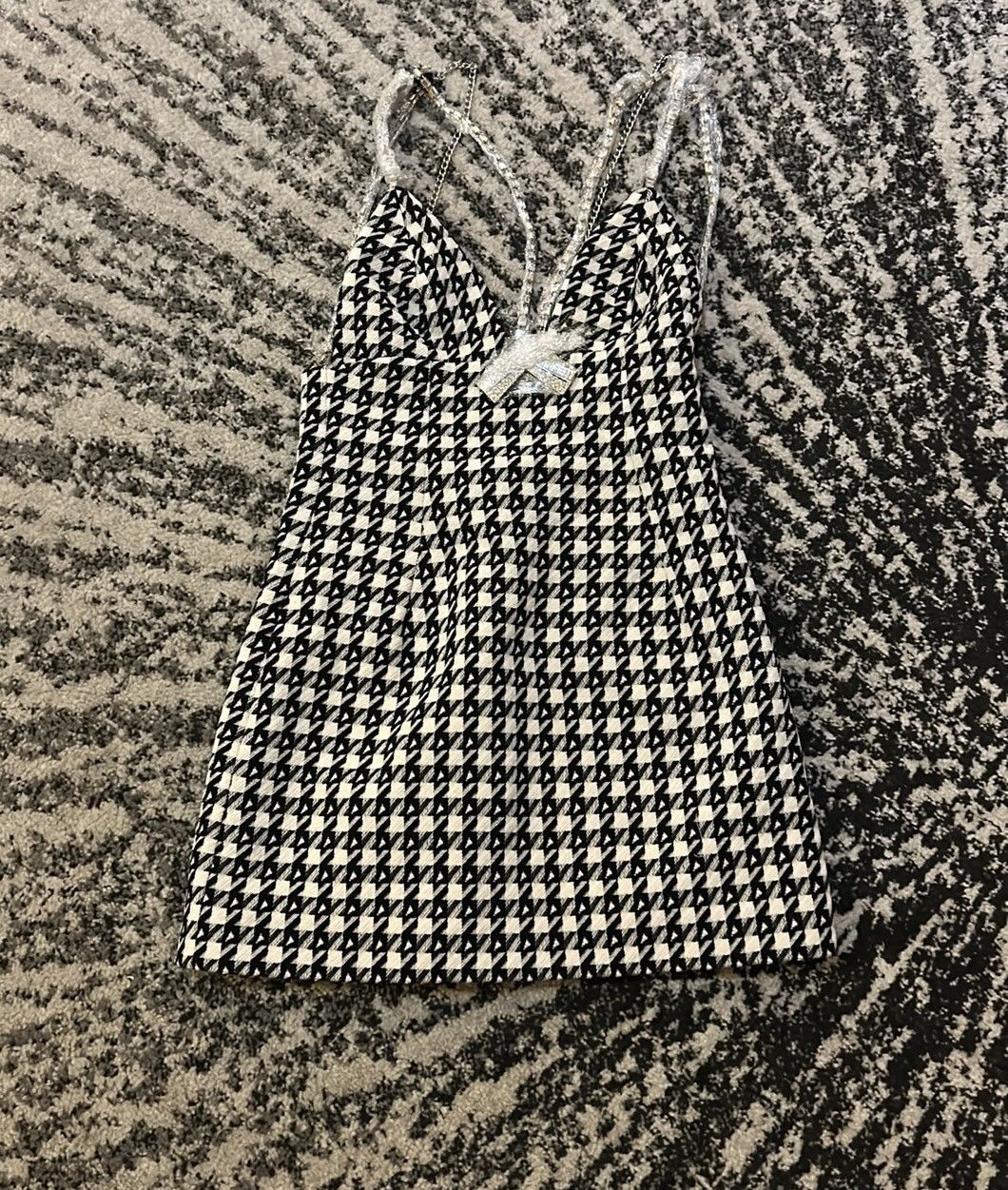 Area NYC AREA Deco Houndstooth Wool Blend Mini Dress size 4 Size S / US 4 / IT 40 - 4 Thumbnail