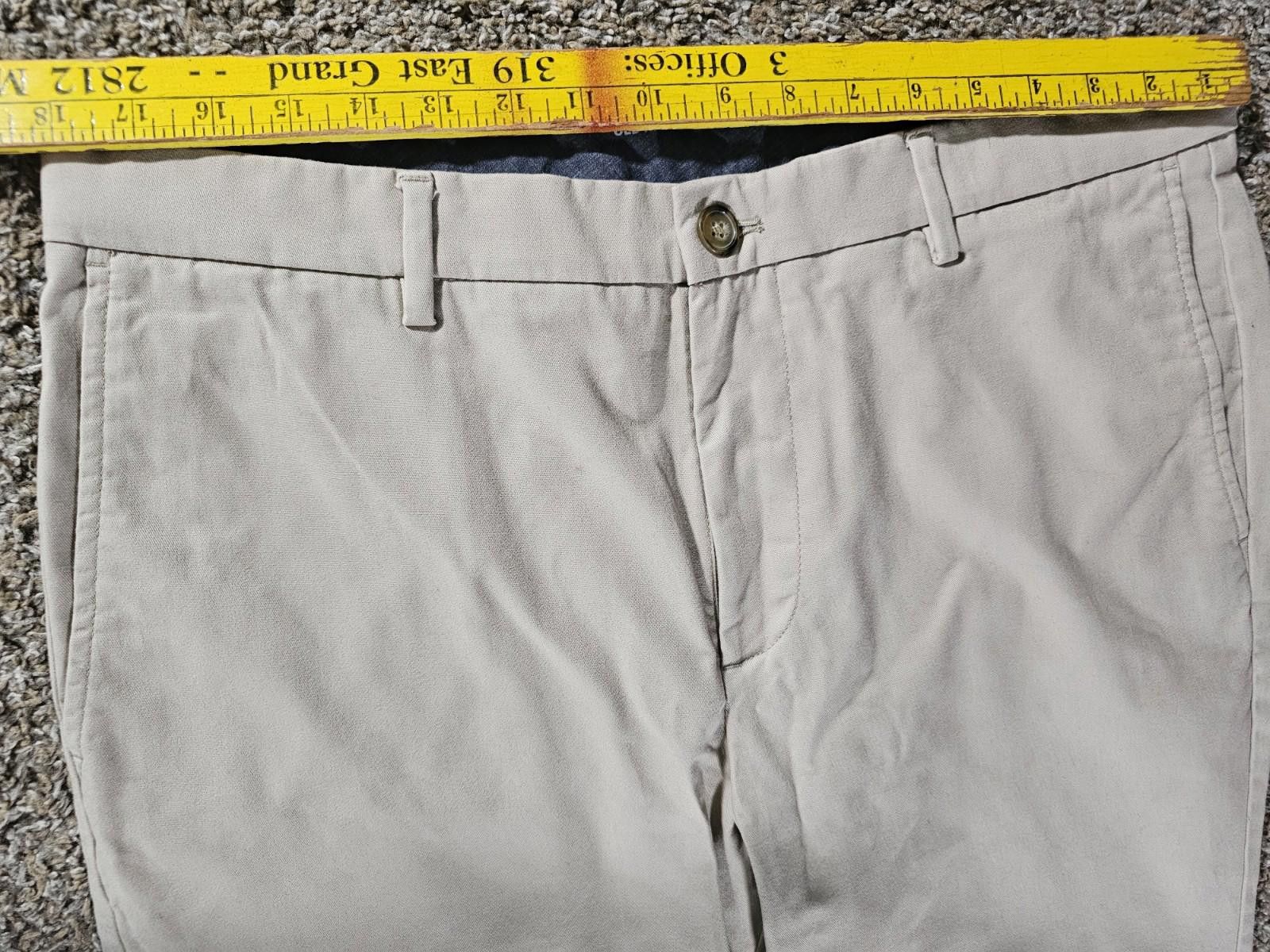 Old Navy Old Navy Ultimate Skinny Built n Flex 36x34(33) Stones Throw Size US 36 / EU 52 - 6 Thumbnail