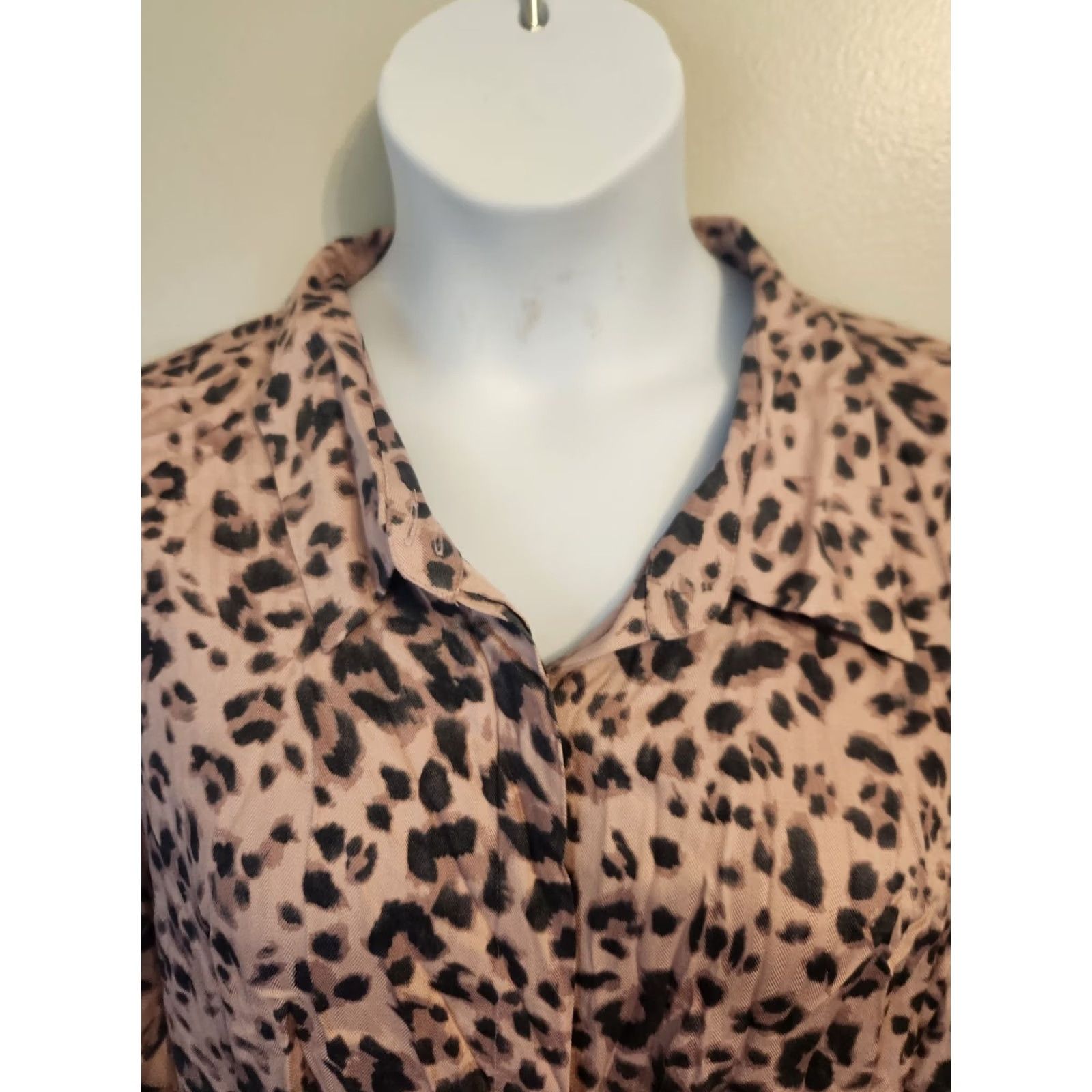 Liz Claiborne Liz Claiborne Woman Pink Leopard Print Long Sleeve Top Shirt 3X Size XXL / US 16-18 / IT 52-54 - 2 Thumbnail