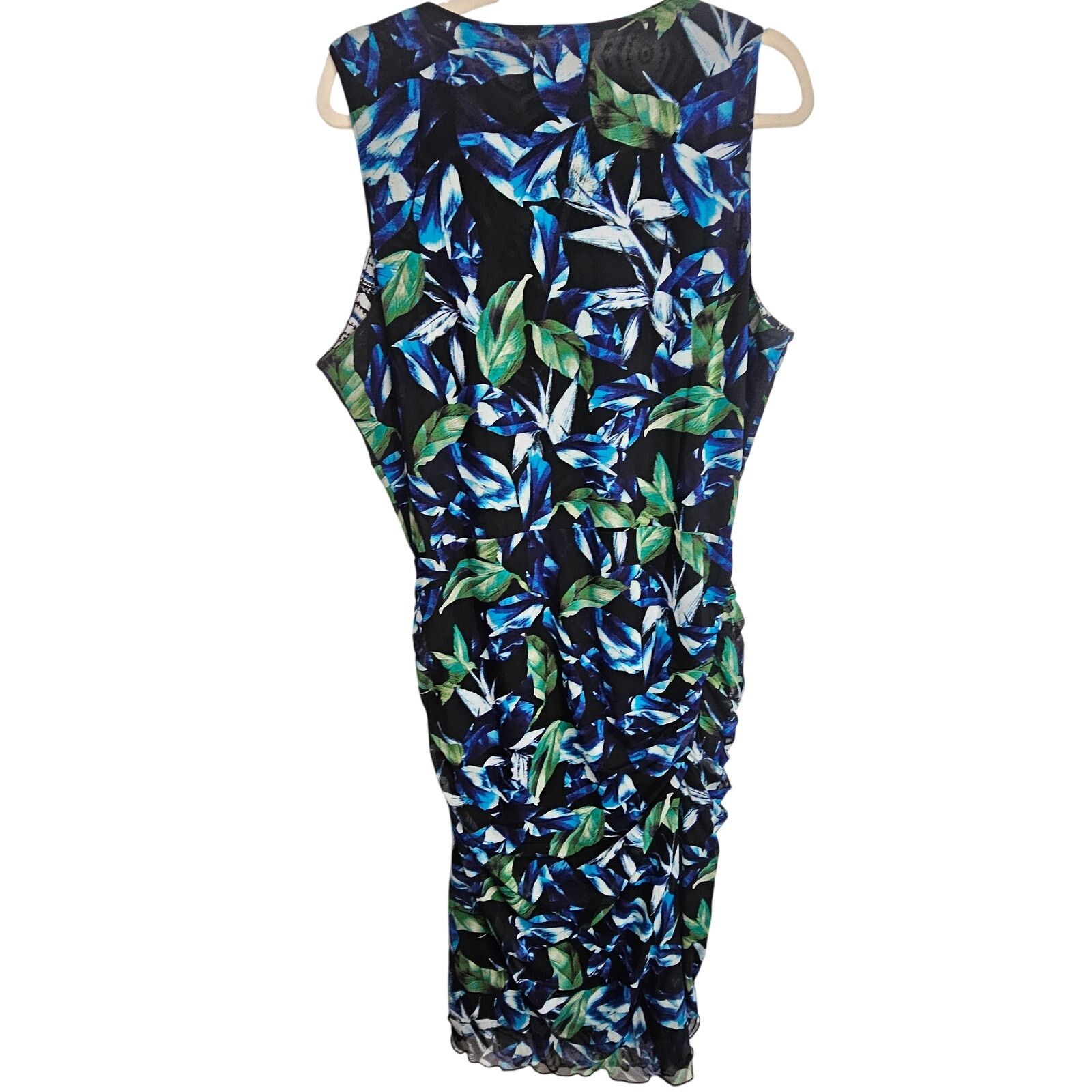 White House Black Market White House Black Market Elena Leaf Ruched Sheath Dress Size XL / US 12-14 / IT 48-50 - 8 Thumbnail