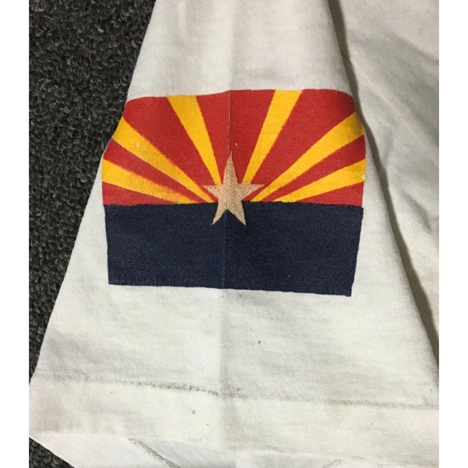 Vintage VINTAGE 90s Arizona Cardinals End Zone Faded Distress Skull Shirt M Football Grunge Size US M / EU 48-50 / 2 - 5 Thumbnail