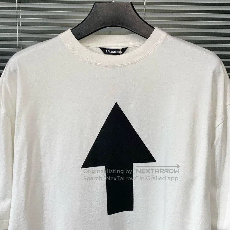Balenciaga Balenciaga Short-sleeve T-shirt arrow WiFi signal print Size US XS / EU 42 / 0 - 3 Thumbnail