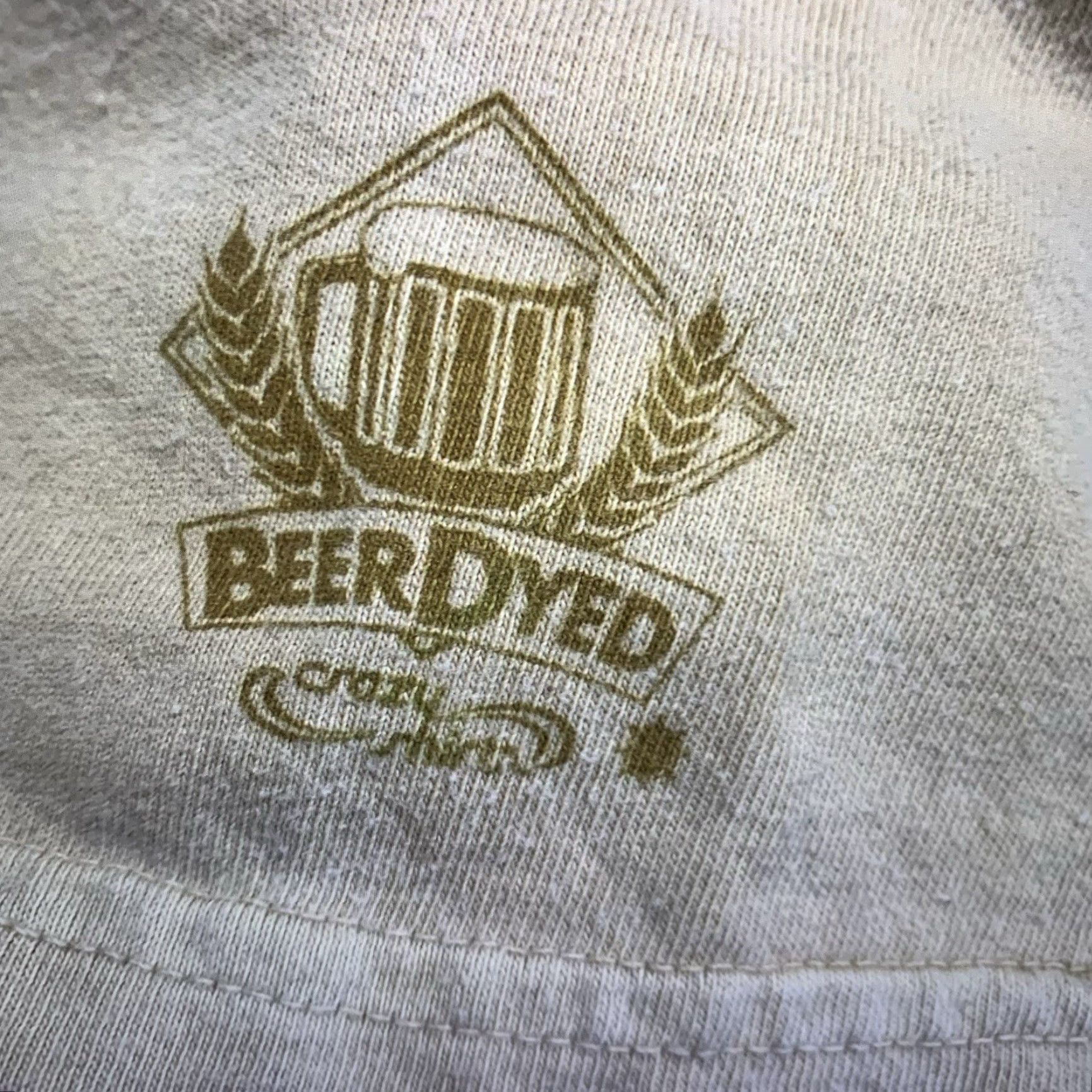 Vintage VINTAGE Crazy Shirts Beer T-Shirt Men XL Short Sleeve Cotton Humor Dad Joke Graphic 2010s Size US XL / EU 56 / 4 - 7 Thumbnail
