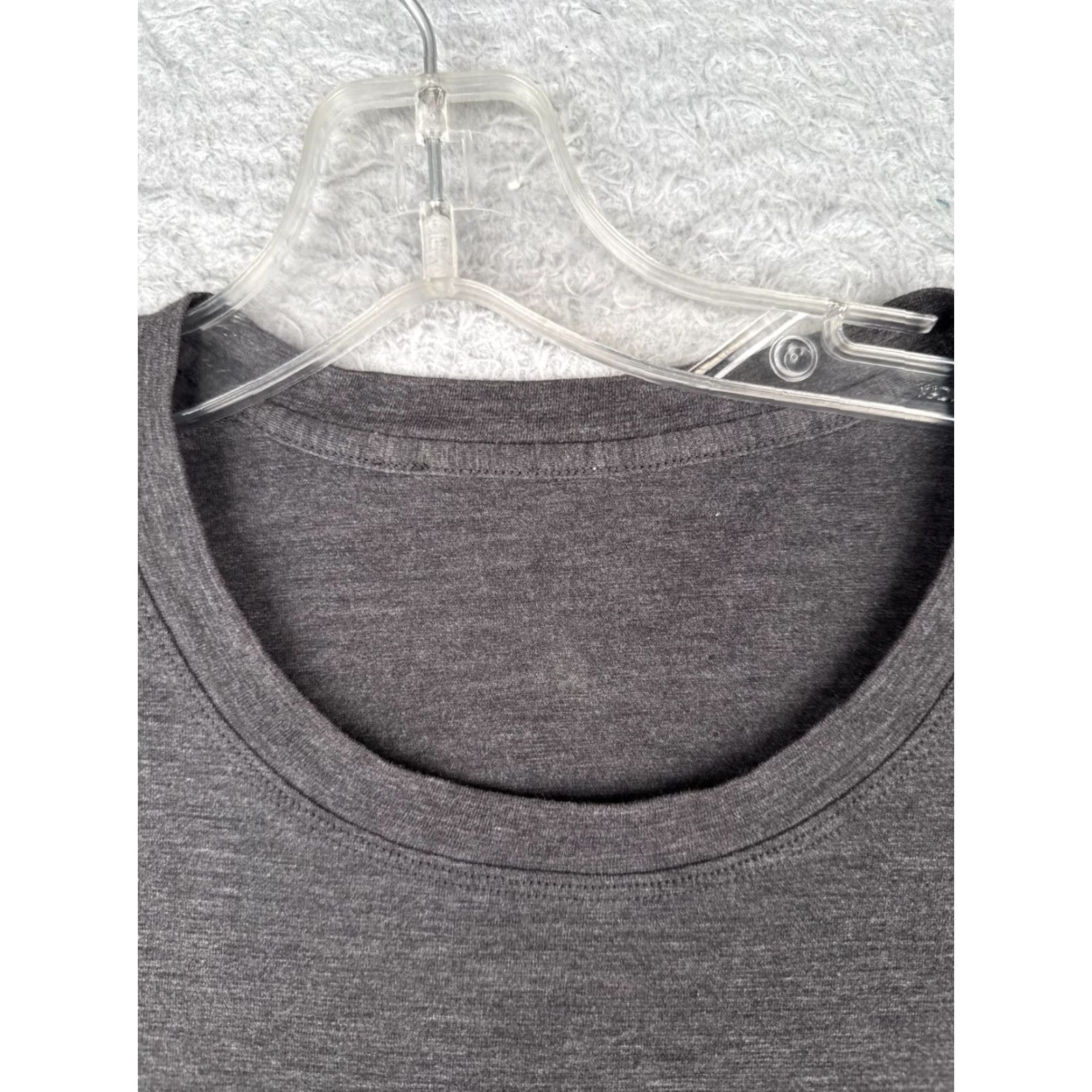 Lululemon Lululemon Shirt Men Small Gray Heather White Short Sleeve Crew Neck Gym Casual Size US S / EU 44-46 / 1 - 6 Thumbnail
