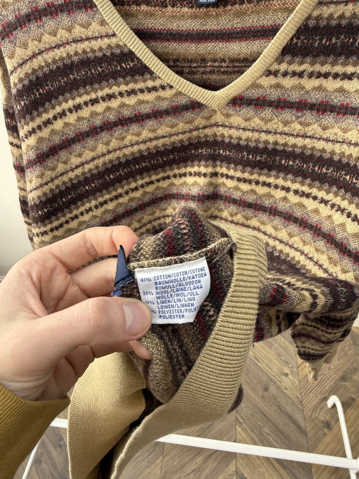 Polo Ralph Lauren Vintage Polo Ralph Lauren Lambswool Nordic V- Neck sweater Size US L / EU 52-54 / 3 - 5 Thumbnail