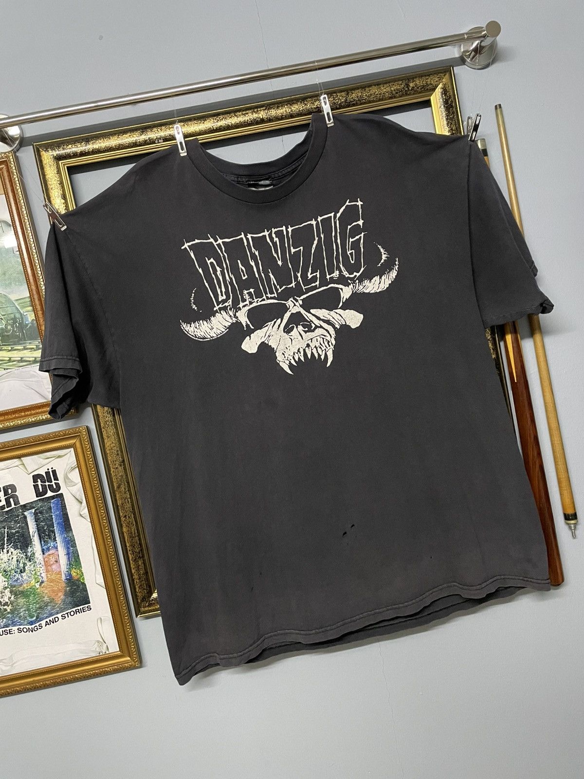 Vintage Vintage Danzig American Heavy Metal Iconic Skull Sunfaded Size US XL / EU 56 / 4 - 2 Thumbnail