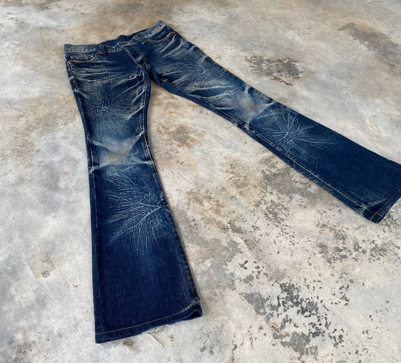 Japanese Brand FLARED JAPAN MODERN LOVERS RUSTY STARBURST GHOSTCLAW MARK Size US 28 / EU 44 - 2 Thumbnail