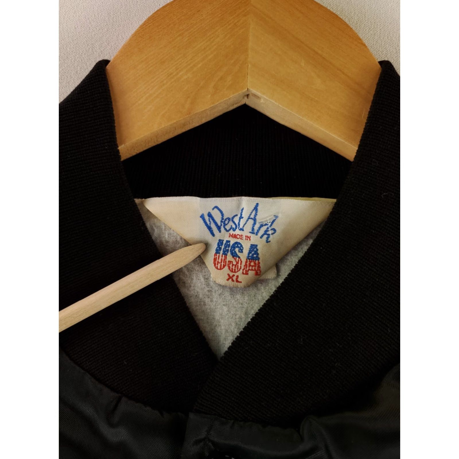 Vintage VINTAGE Vietnam West Ark Jacket VTG Satin Bomber Black Patches Veteran Mens XL Size US XL / EU 56 / 4 - 5 Thumbnail