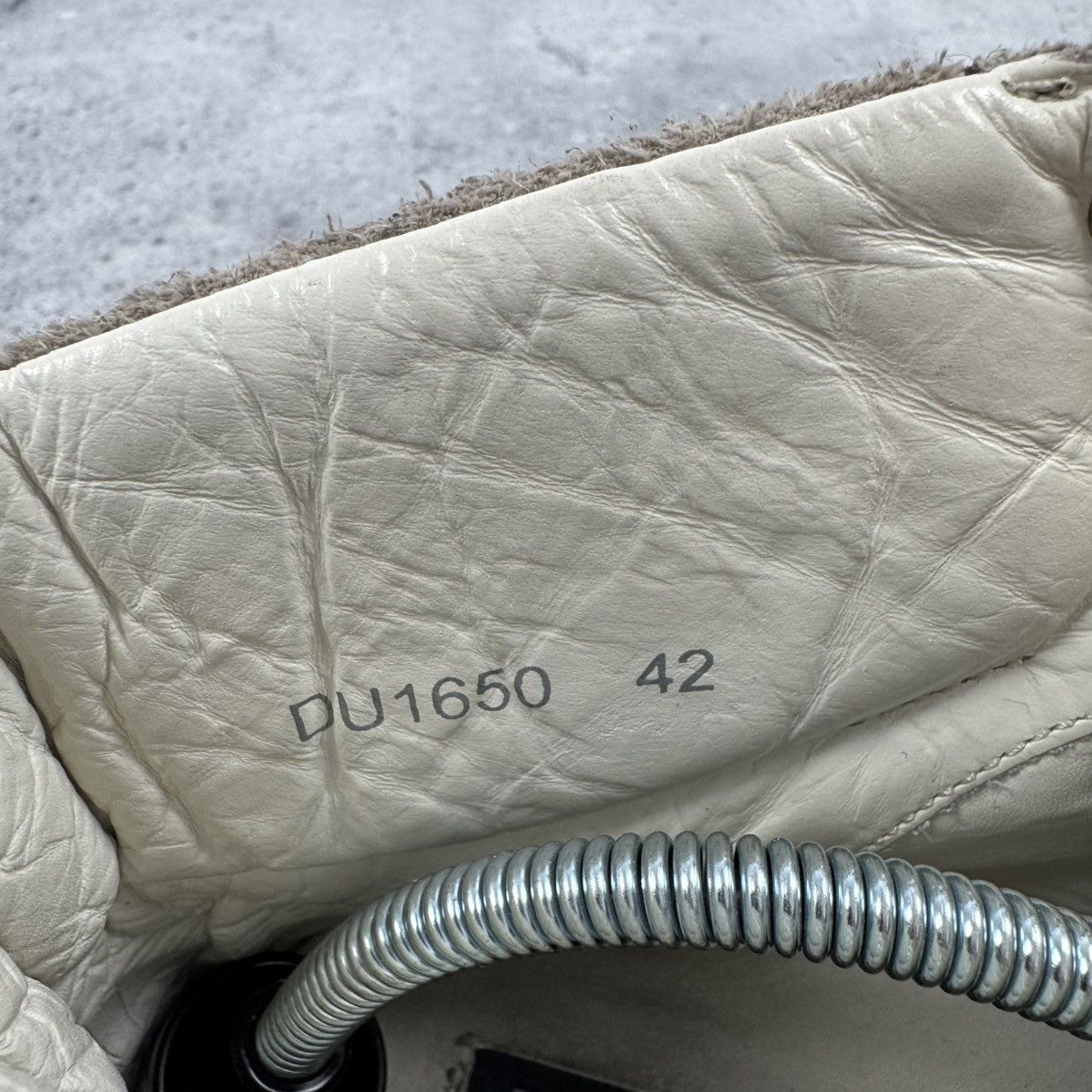 Dolce & Gabbana Dolce & Gabbana Hi Top Leather Sneakers Rare D&G Logo Size US 10 / EU 43 - 12 Thumbnail