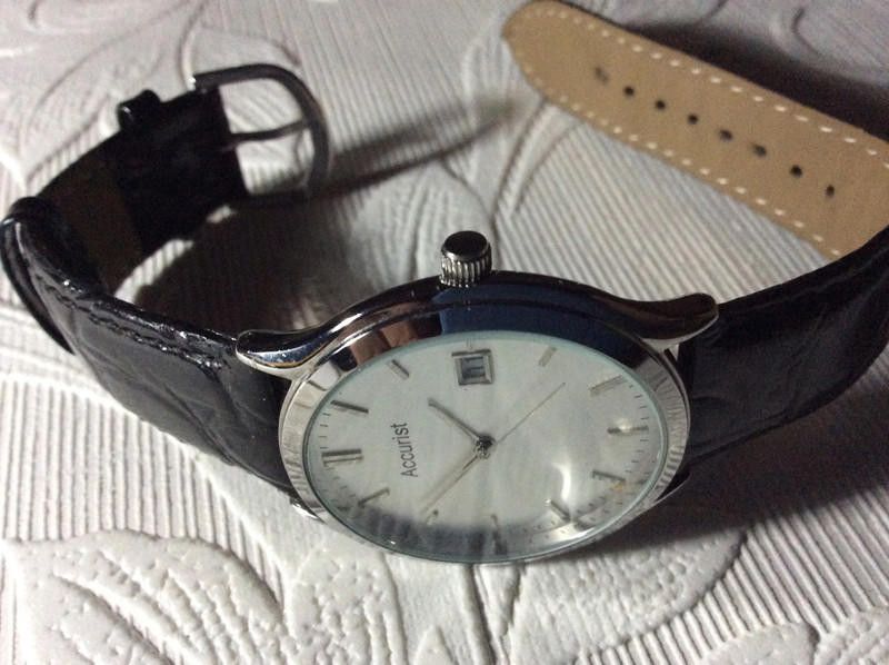 Designer Accurist men's silver dial black leather strap watch Size ONE SIZE - 2 Thumbnail