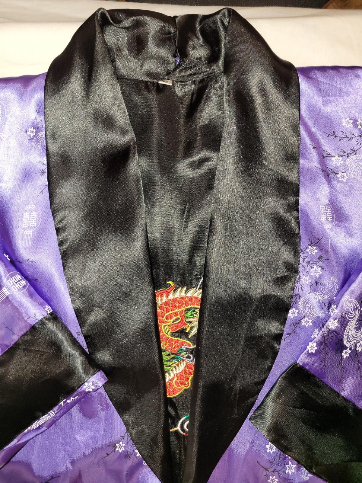 The Unbranded Brand unisex XL asian inspired reversible robe Size ONE SIZE - 3 Thumbnail