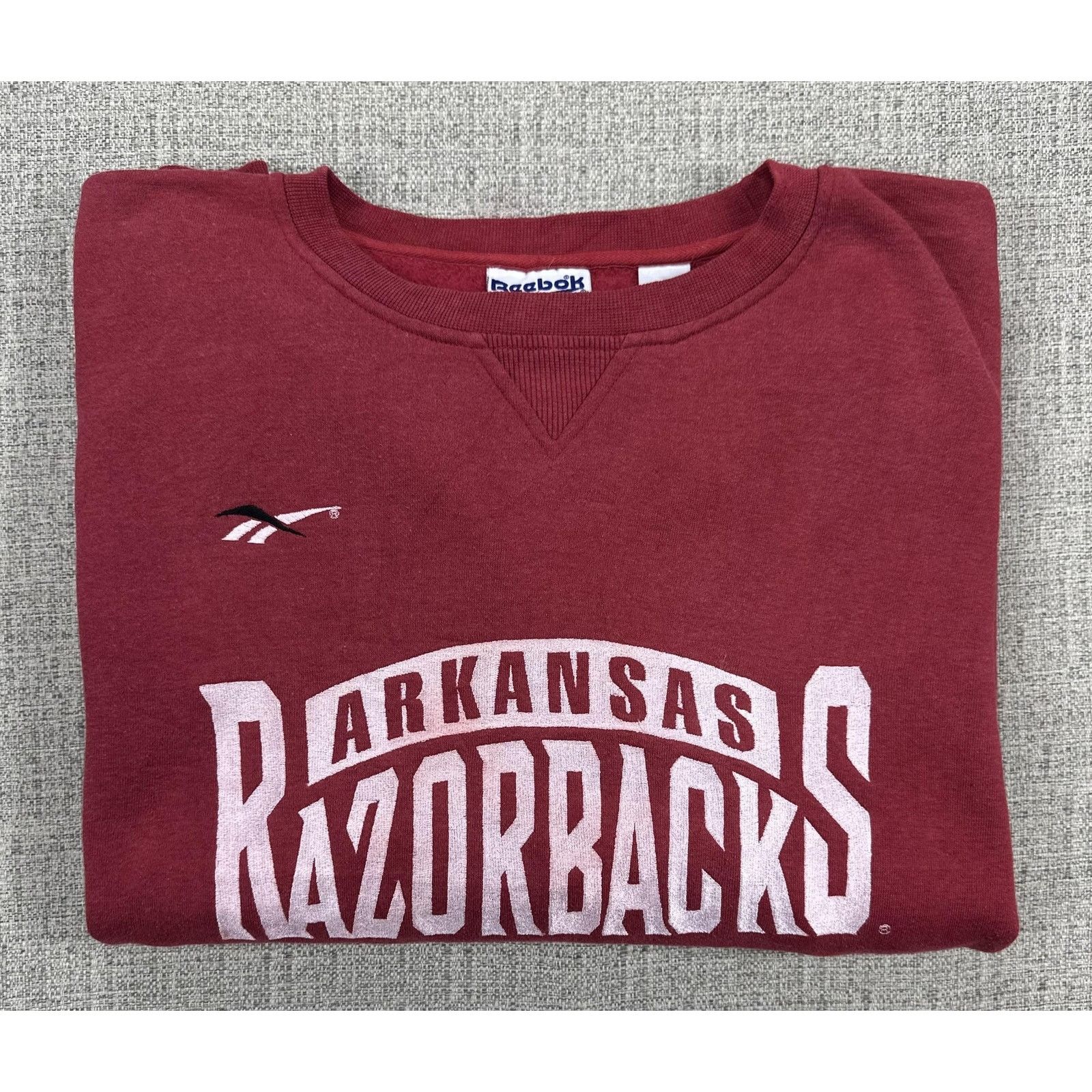 Reebok Arkansas Razorbacks Sweatshirt Mens XL Red Football Reebok Size US XL / EU 56 / 4 - 12 Thumbnail