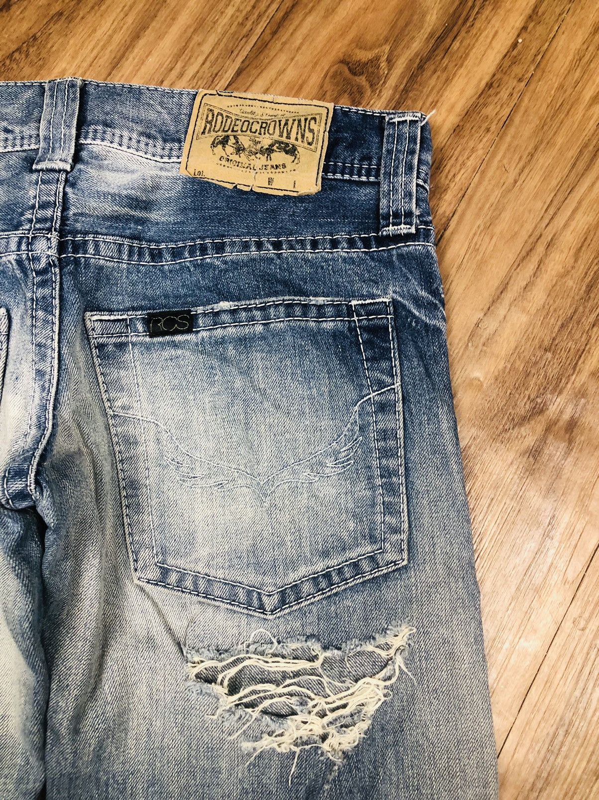 Japanese Brand Rodeo Crowns Distressed Jeans (33) Size 32" / US 10 / IT 46 - 16 Thumbnail